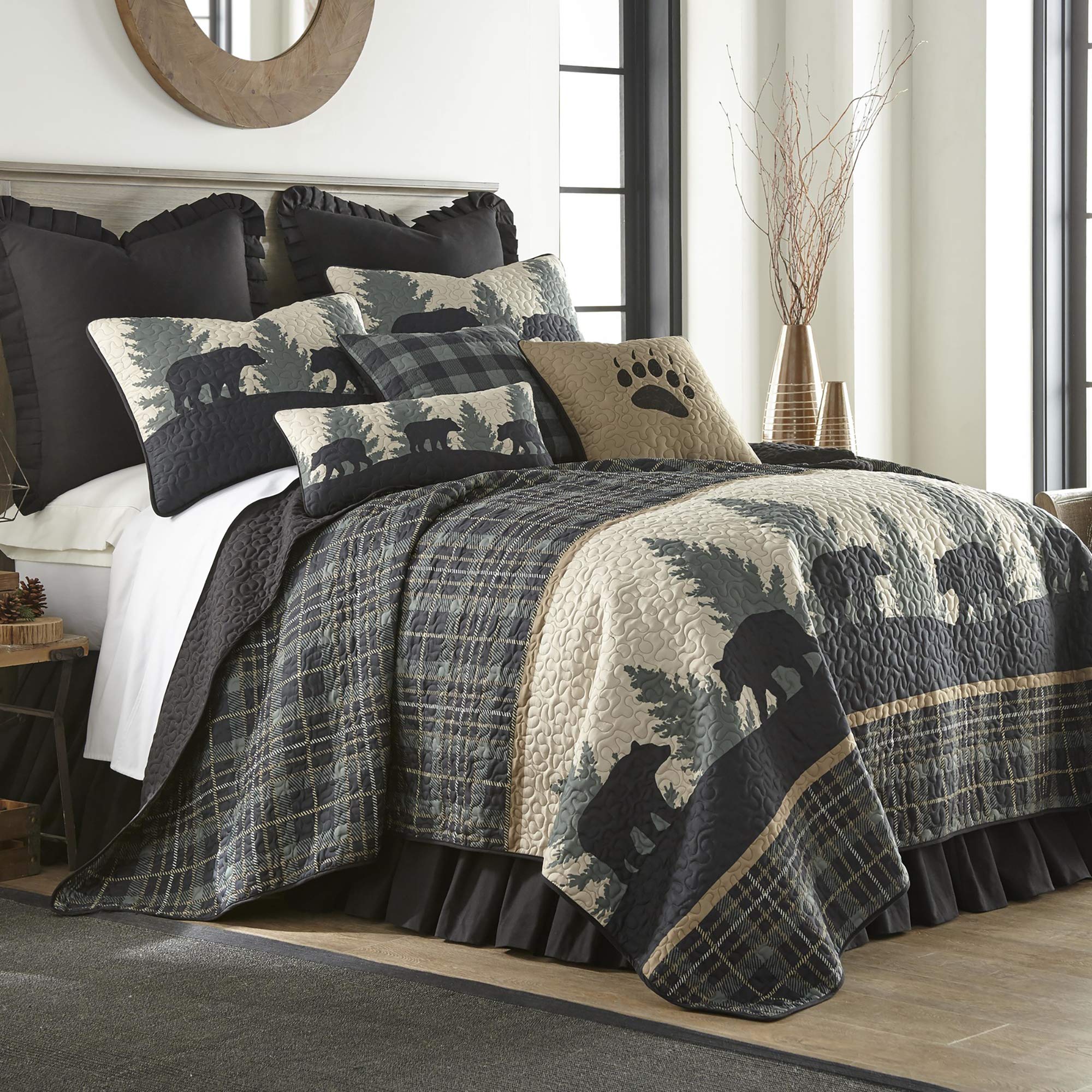Donna Sharp King Bedding Set - 3 Piece - Bear Walk Plaid Lodge Quilt Set With King Quilt And Two King Pillow Shams - Machine Was