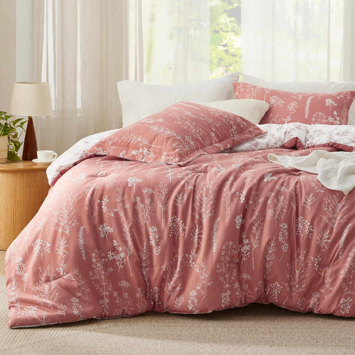 Bedsure Twin/Twin Xl Comforter Set - Grayish Pink Comforter, Cute Floral Bedding Comforter Sets, Gifts For Woman, 2 Pieces, 1 So