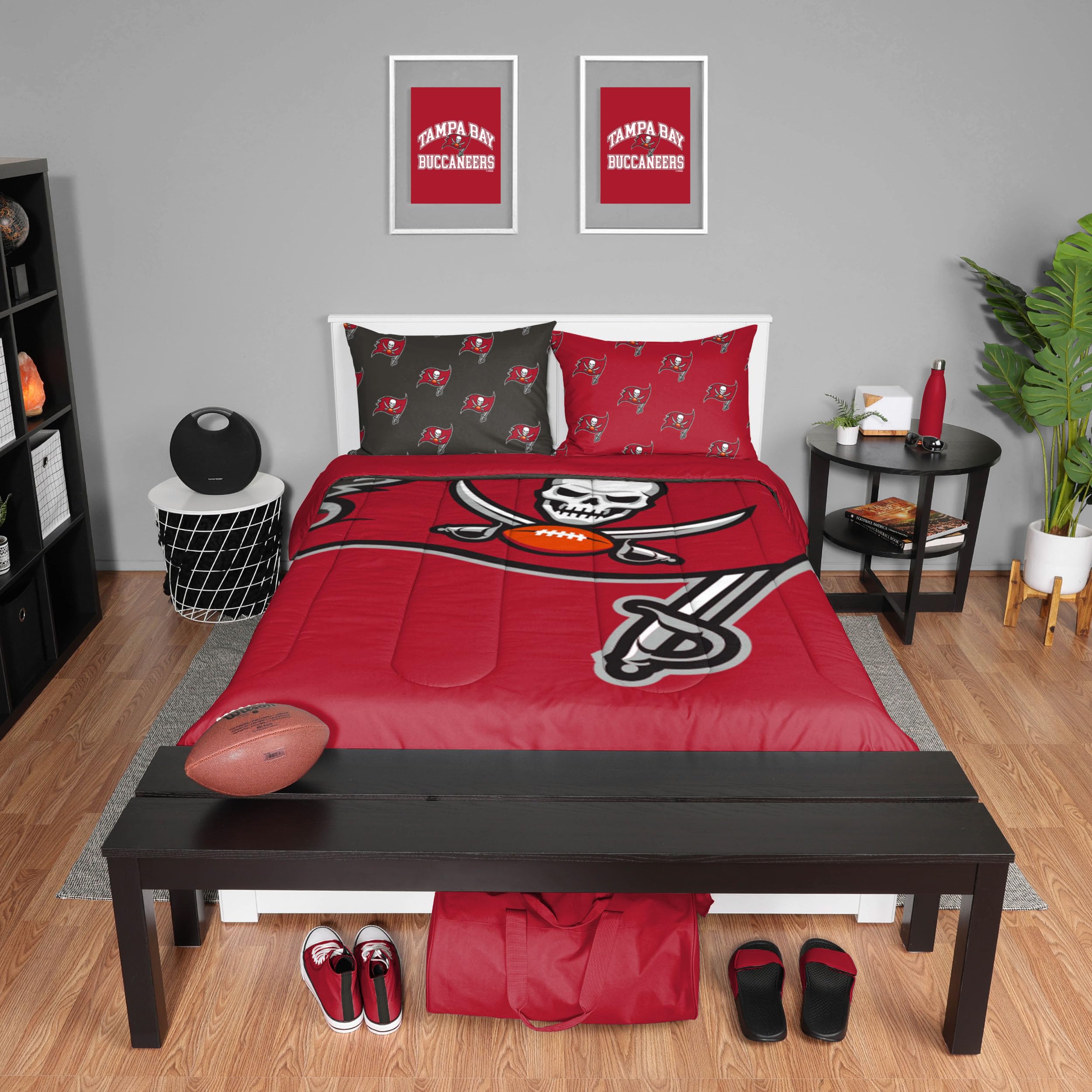 Foco Tampa Bay Buccaneers Nfl Team Color Bed In A Bag Comforter Bedding 3 Piece Full Set