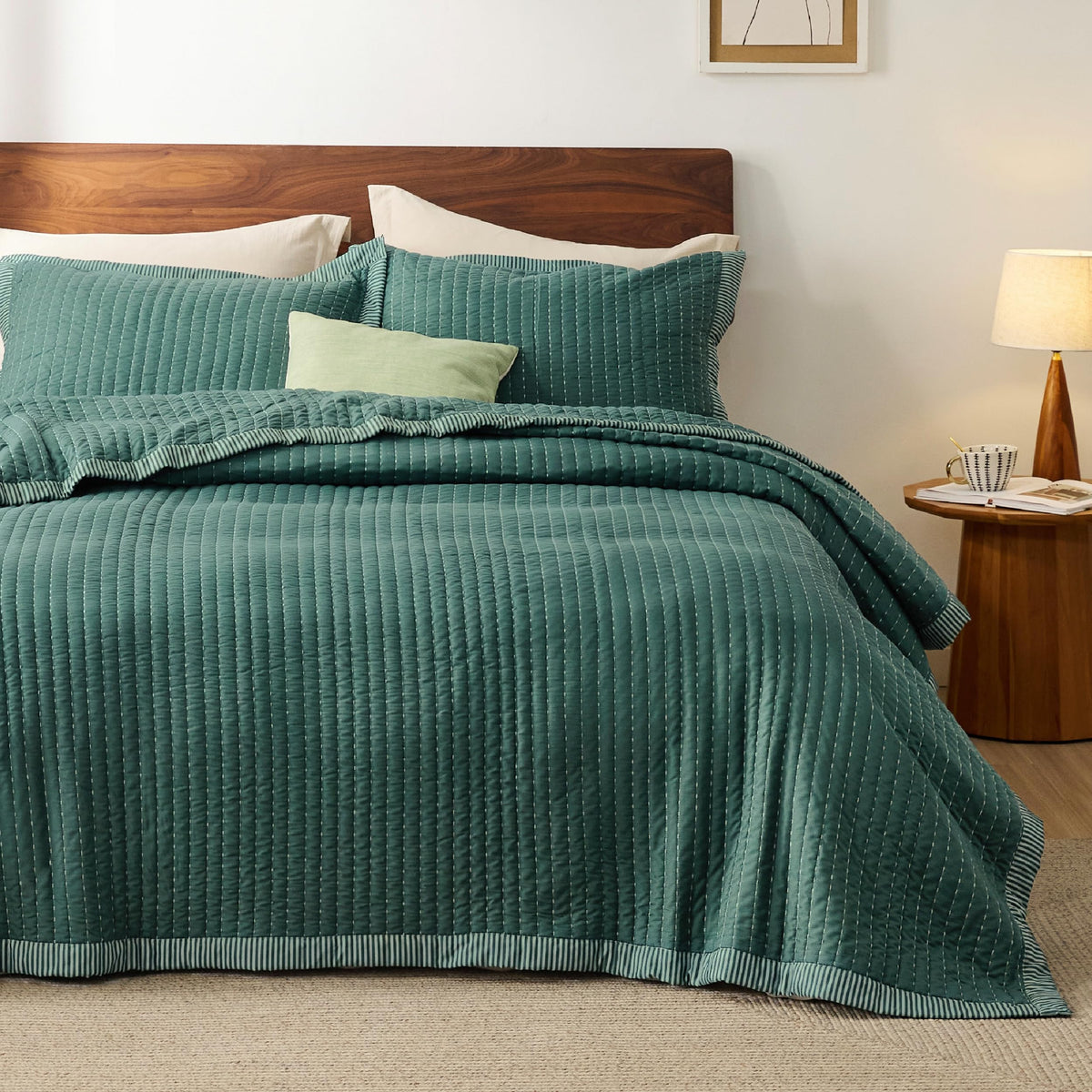 Bedsure Dark Green Bedspread Coverlet Queen Size - Lightweight Soft Quilt Bedding Set For All Seasons, Corduroy Pattern Quilt Se