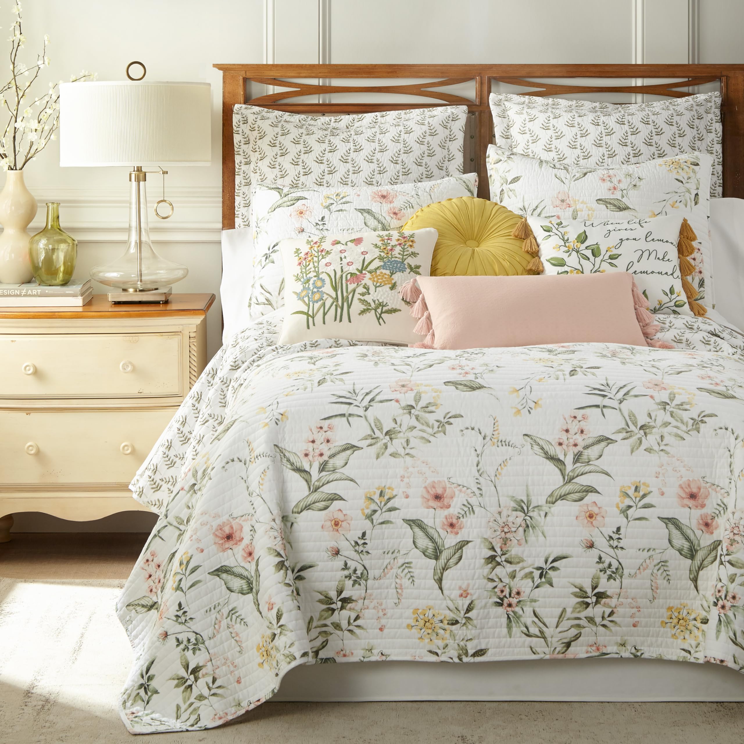 Levtex Home - Viviana Quilt Set - King/Cal King Quilt + Two King Pillow Shams - Botanical Floral - Coral, Green, Yellow, Cream -