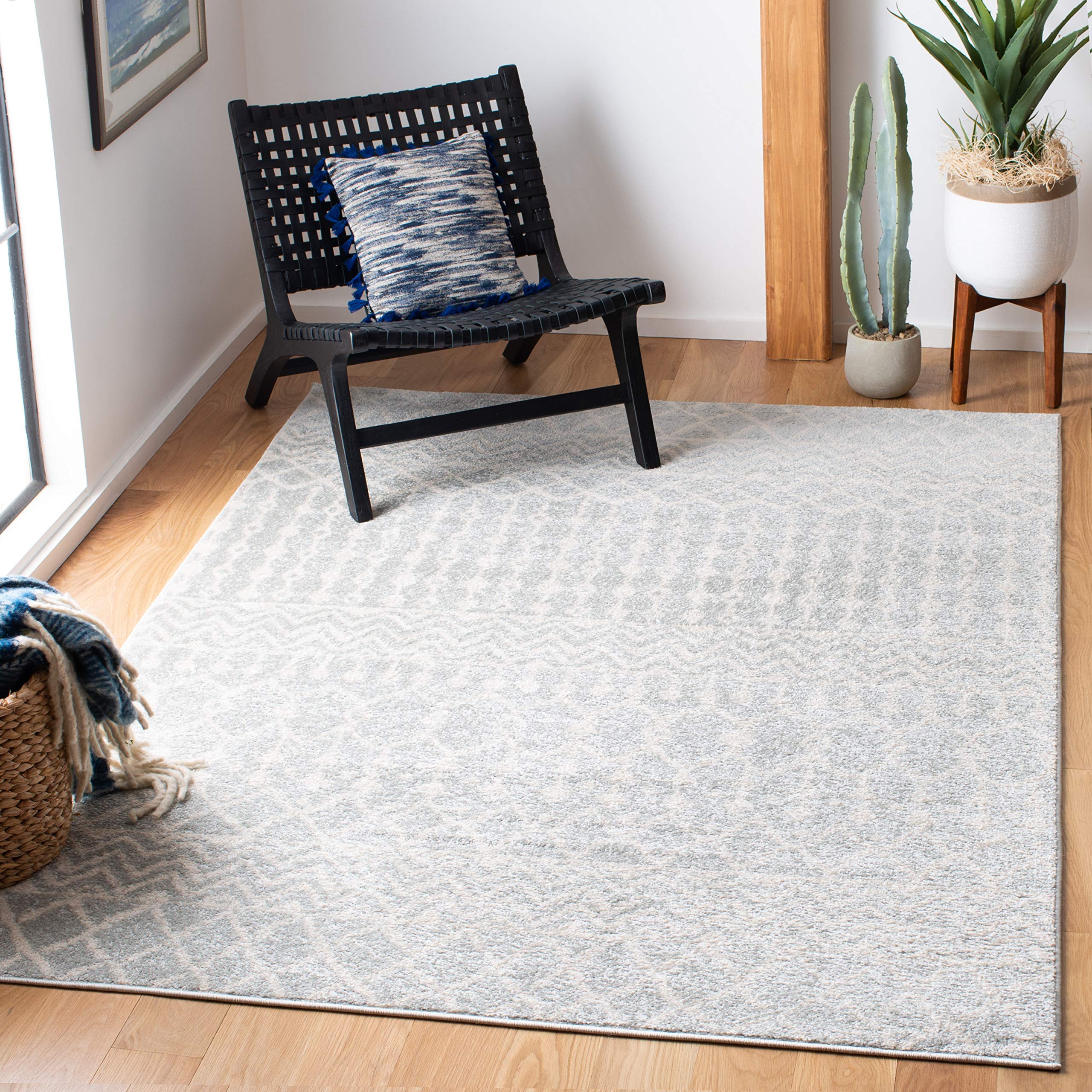 SAFAVIEH Tulum Collection X-Large Area Rug - 12 x 15, Light Grey & Ivory, Moroccan Boho Distressed Design, Non-Shedding & Easy
