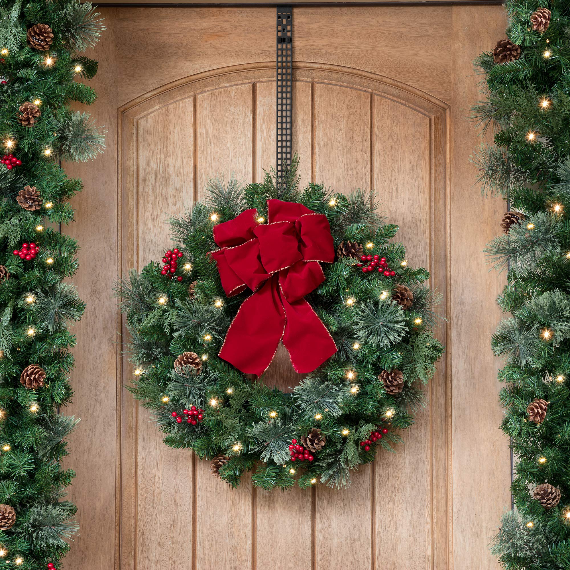 Haute Decor Hook & Lattice Metal Adjustable Length Over The Door Wreath Hanger, Matte Black (1 Pack) - Strong Unique Modern Desi