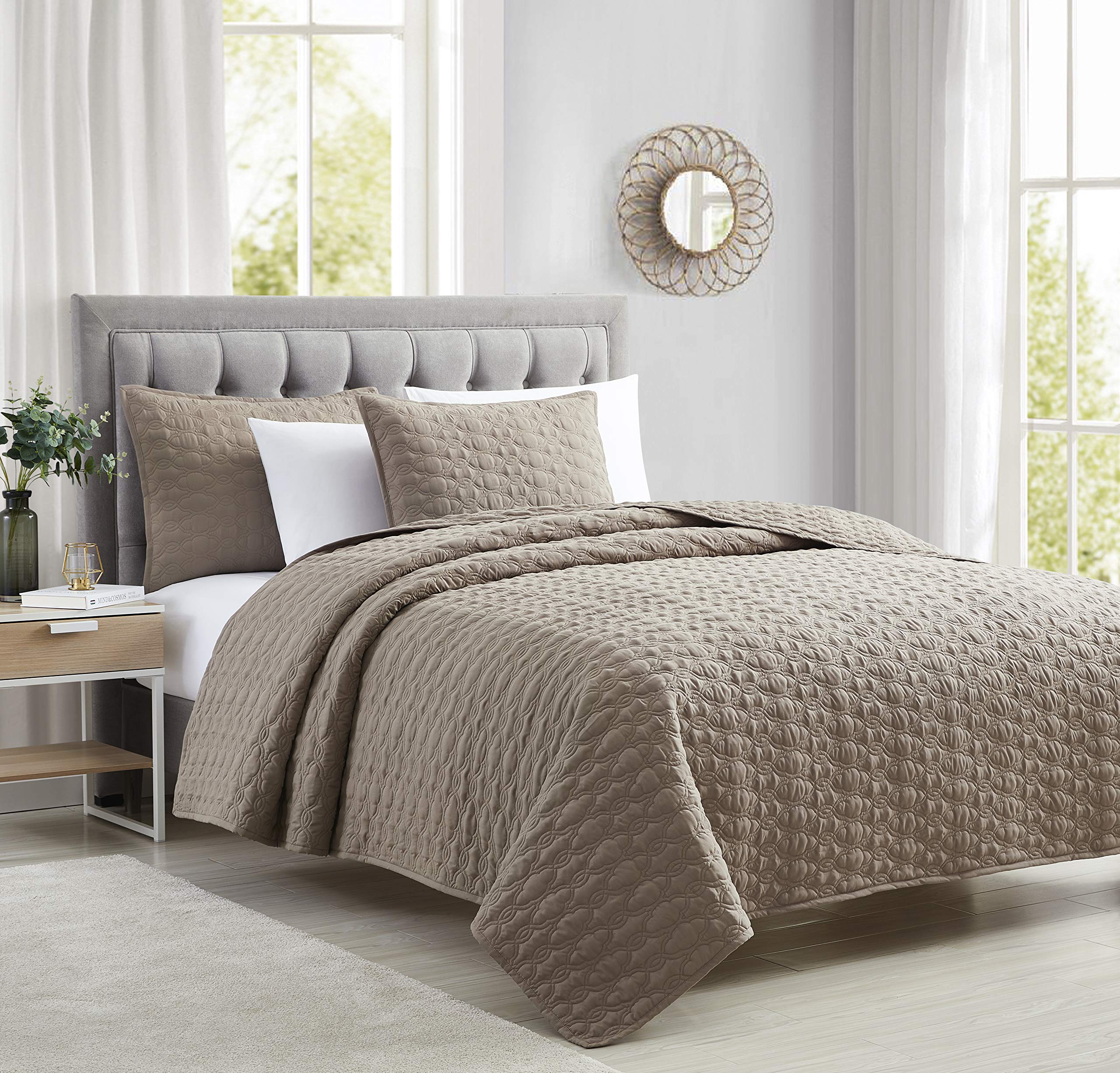 Bourina Quilt Set Coverlet Set Quilting Bedspread 3-Piece Quilt Set Microfiber Lightweight, King 104' X 92' Taupe