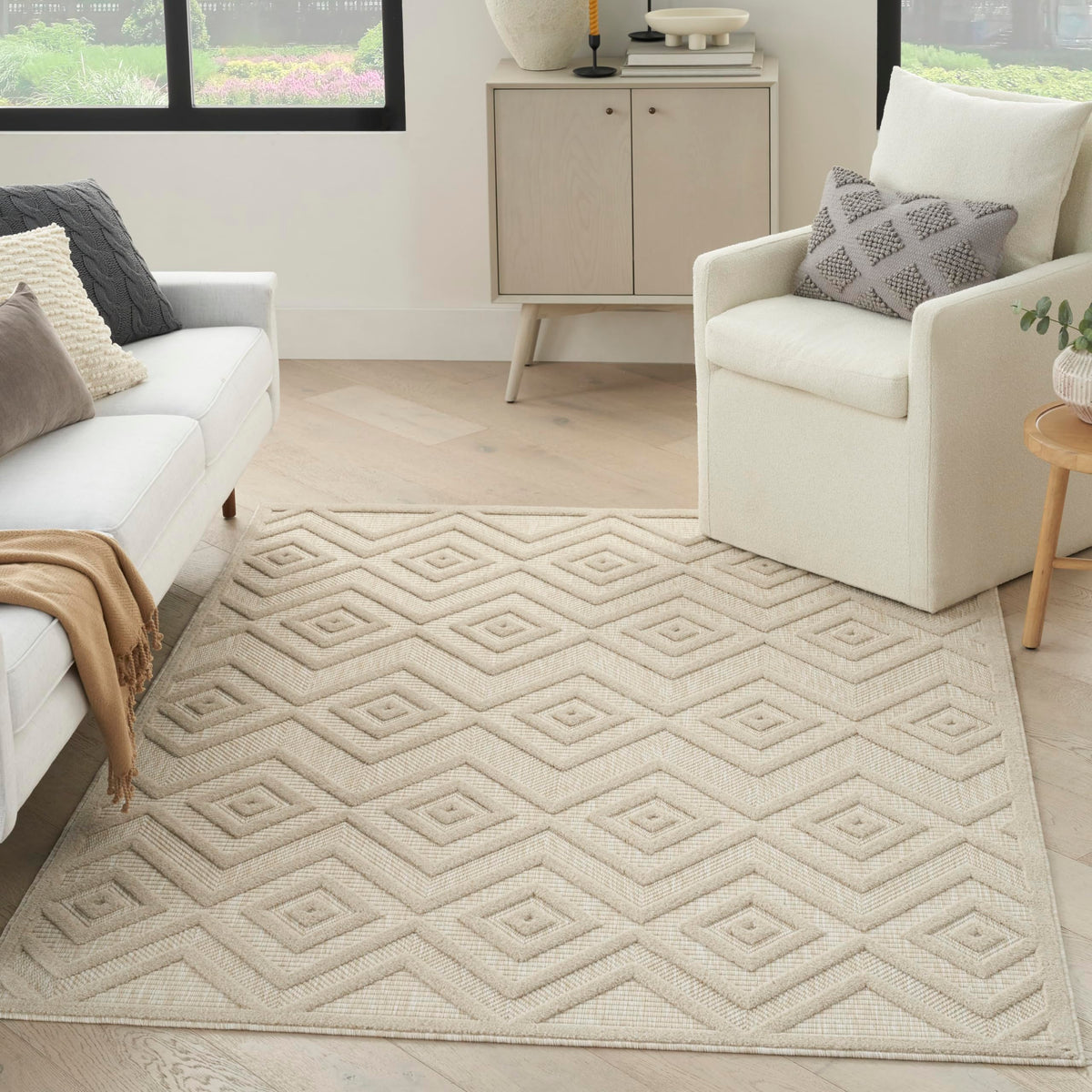 Nourison Versatile Indoor/Outdoor Cream 4' X 6' Area Rug, Easy Cleaning, Non Shedding, Bed Room, Living Room, Dining Room, Backyard, Deck, Patio (4X6)