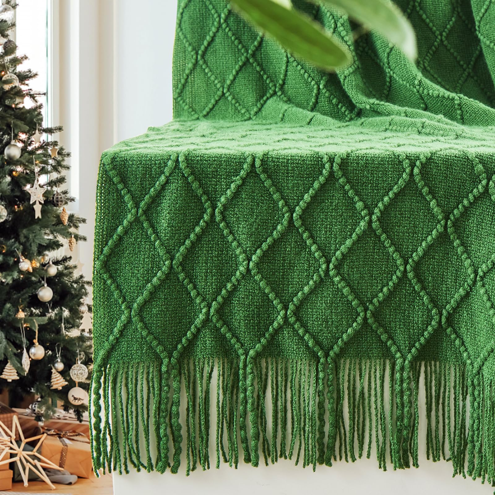 Inhand Green Christmas Throw Blanket For Couch And Bed, Birthday Gifts For Women Teen Girl Friend Home Decor Knitted Twin Size B