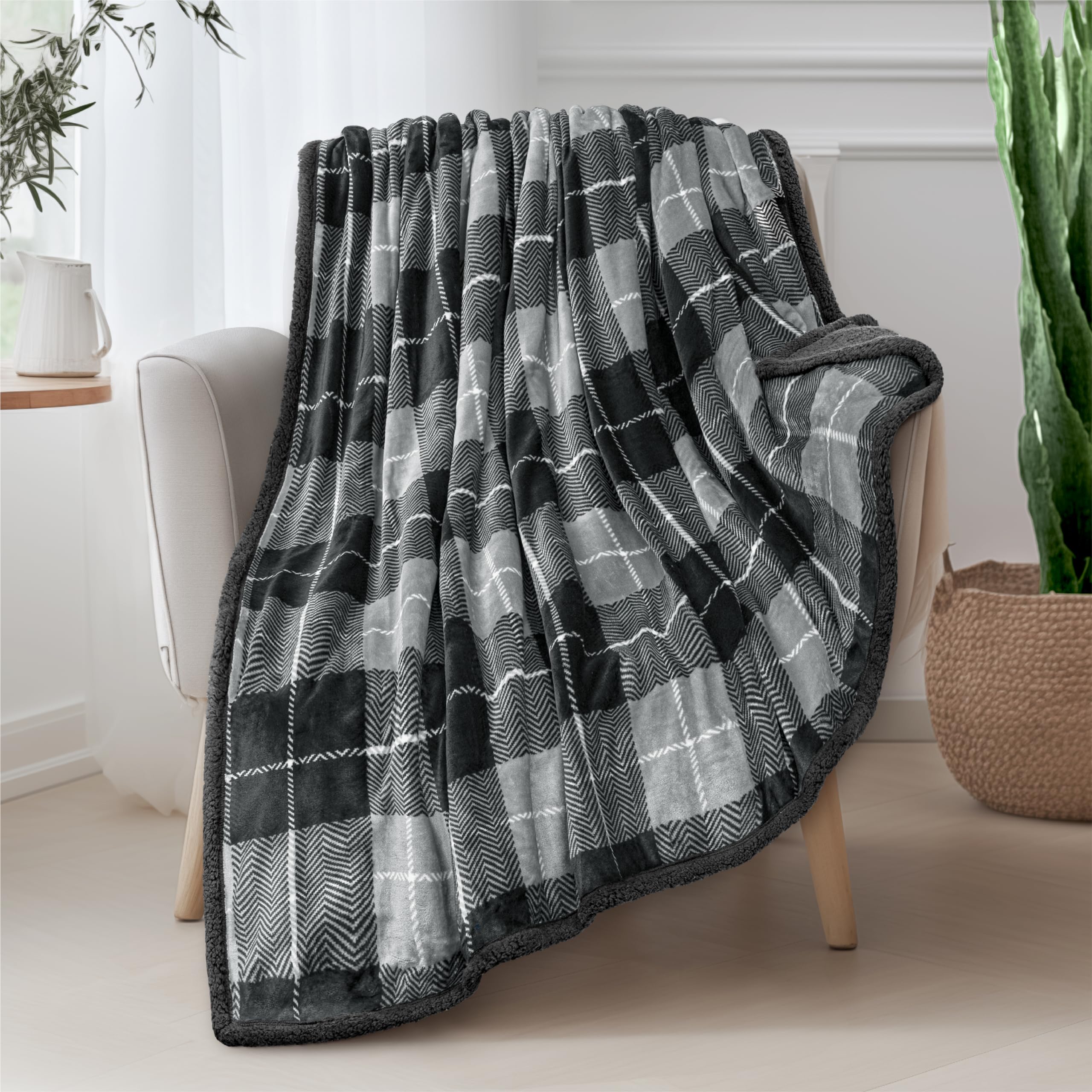 Pavilia Dark Grey Plaid Sherpa Throw Blanket For Couch, Soft Plush Gray Flannel Blanket & Throws For Bed Sofa, Warm Cozy Winter