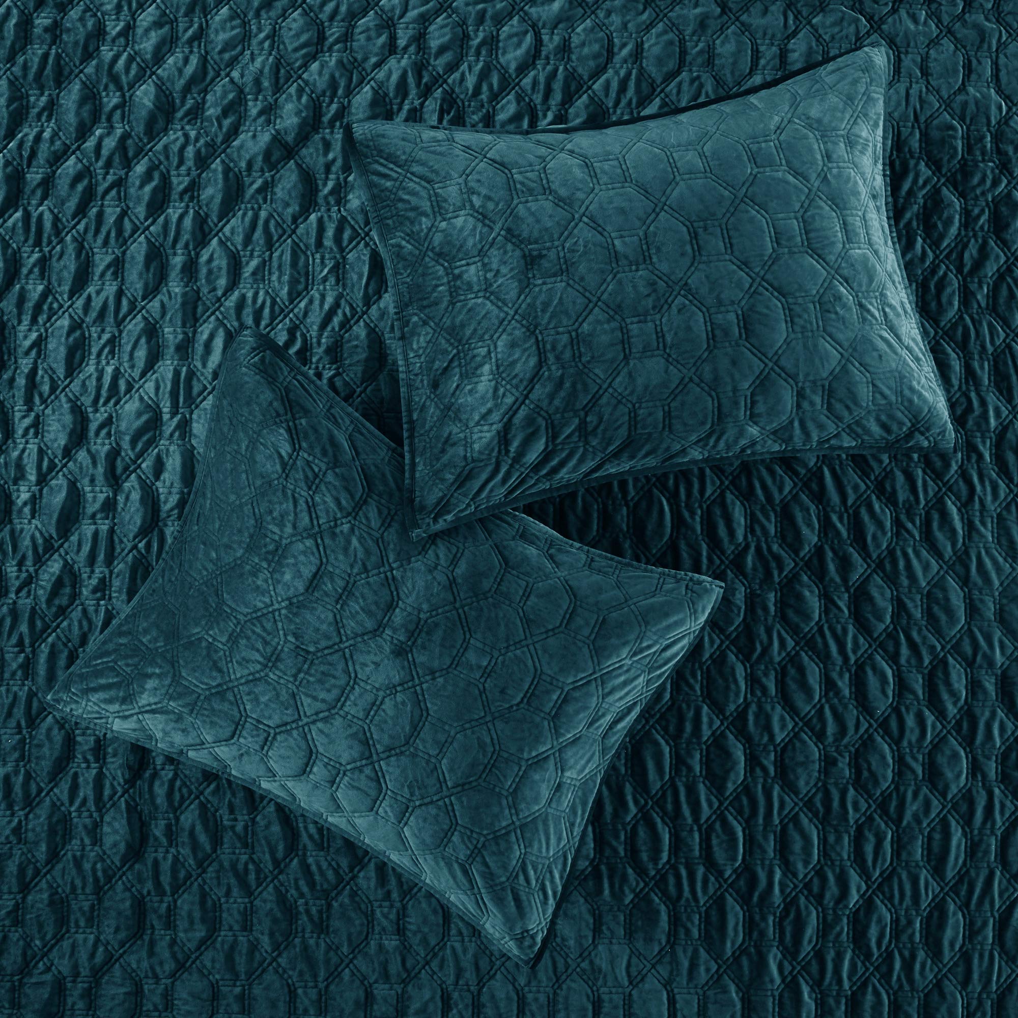 Madison Park Harper Quilt Set Velvet Casual Geometric Stitching Design All Season, Lightweight Coverlet, Cozy Bedding, Matching Shams, King/Cal King(104'X94'), Teal 3 Piece