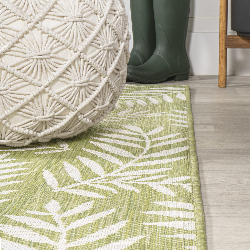 Jonathan Y Smb119D-5Sq Nevis Palm Frond Indoor Outdoor Area-Rug, Coastal Casual Country Easy-Cleaning,Bedroom,Kitchen,Backyard,Patio,Non Shedding 5' Square, Green/Cream