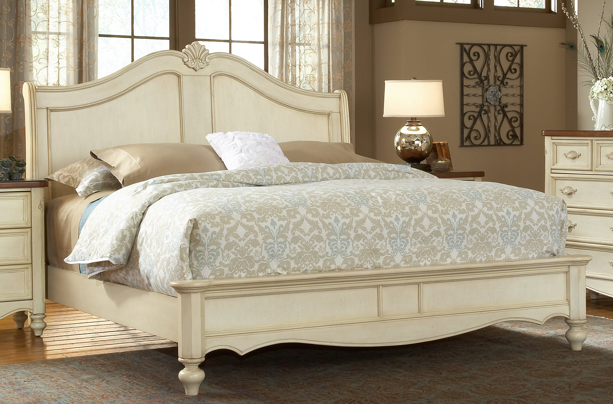 American Woodcrafters Chateau Sleigh Bed - Thumbnail 2