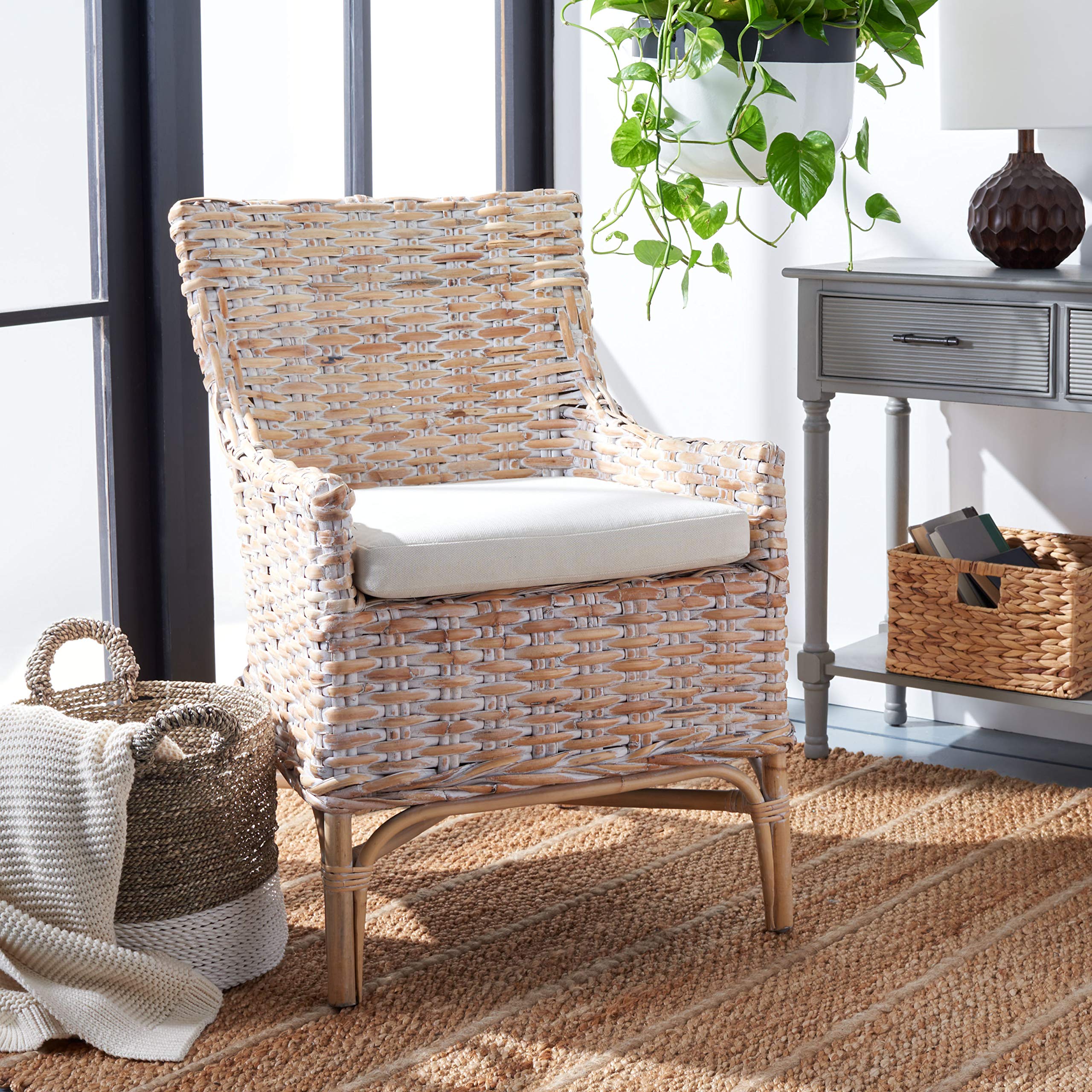 Safavieh Home Collection Cristen Rattan Cushion Accent Chair, Natural White Wash/White (Ach6513A)