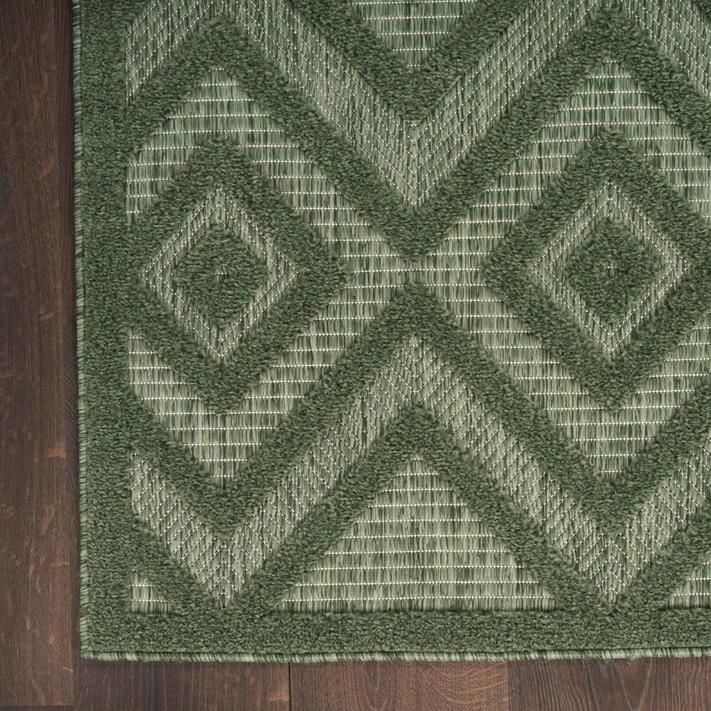 Nourison Versatile Indoor/Outdoor Green 6' X 9' Area Rug, Easy Cleaning, Non Shedding, Bed Room, Living Room, Dining Room, Backyard, Deck, Patio (6X9)