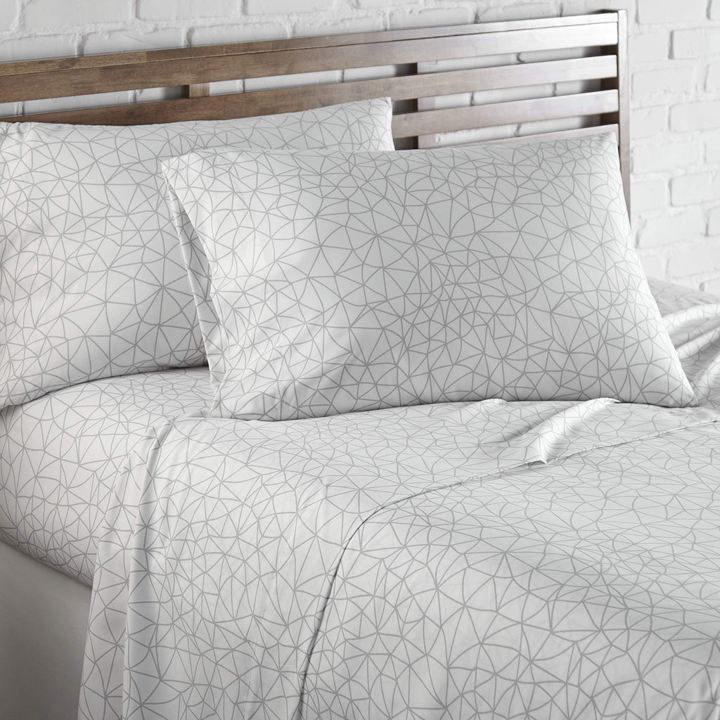 Southshore Fine Living, Inc. 3-Piece Twin Sheet Set With 14-Inch Deep Pocket Fitted Sheet, Oversized Flat Sheet, 1 Pillowcase, T