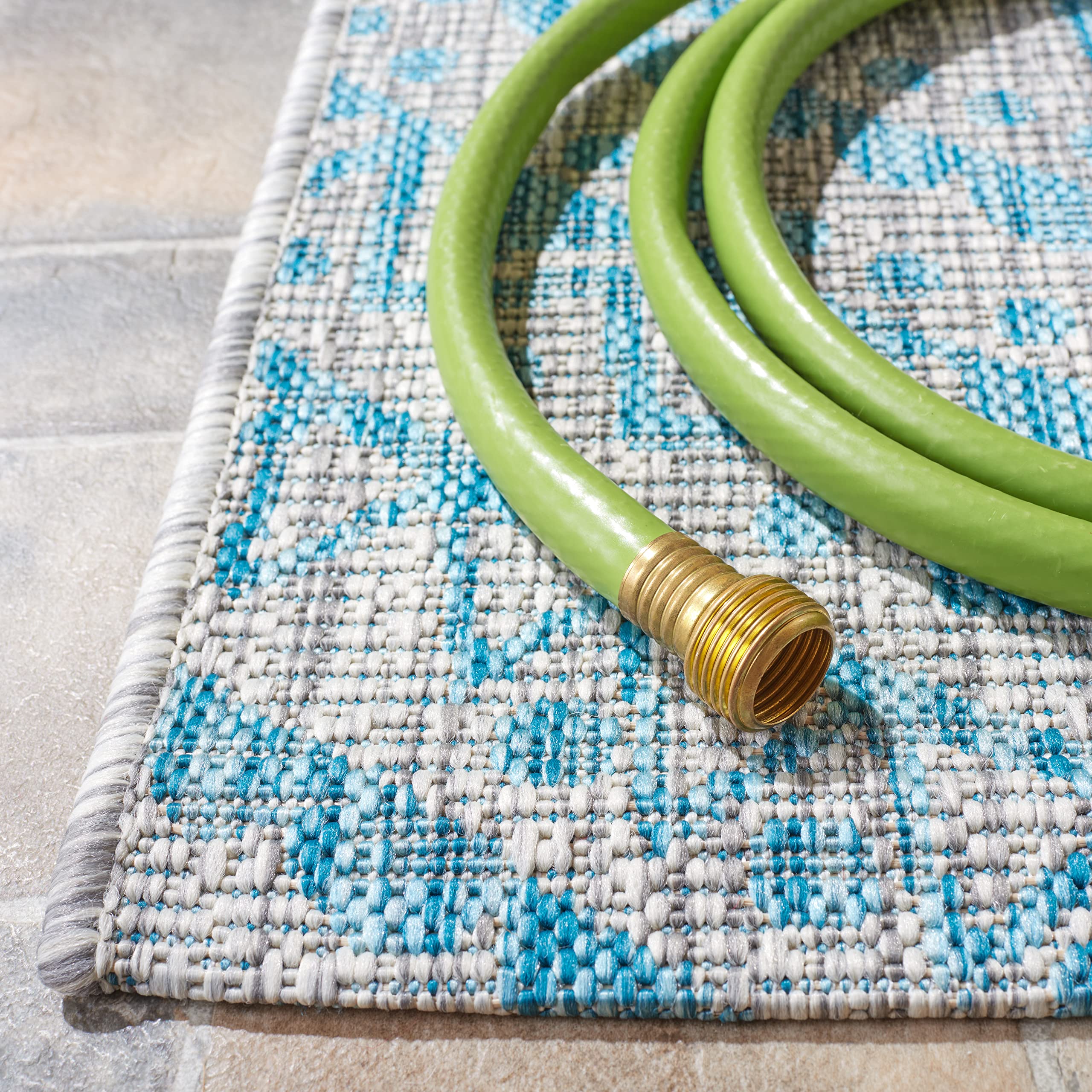 Safavieh Courtyard Collection 7'10' Square Light Grey/Aqua Cy8734 Indoor/Outdoor Non-Shedding Easy Cleaning Patio Backyard Porch Deck Mudroom Area Rug