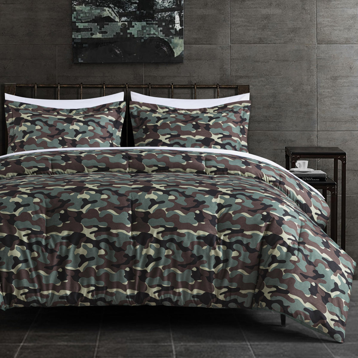 Chezmoi Collection Soft Microfiber Printed Military Camo Bedding Set 3-Piece Army Green Camouflage Comforter Set, King Size