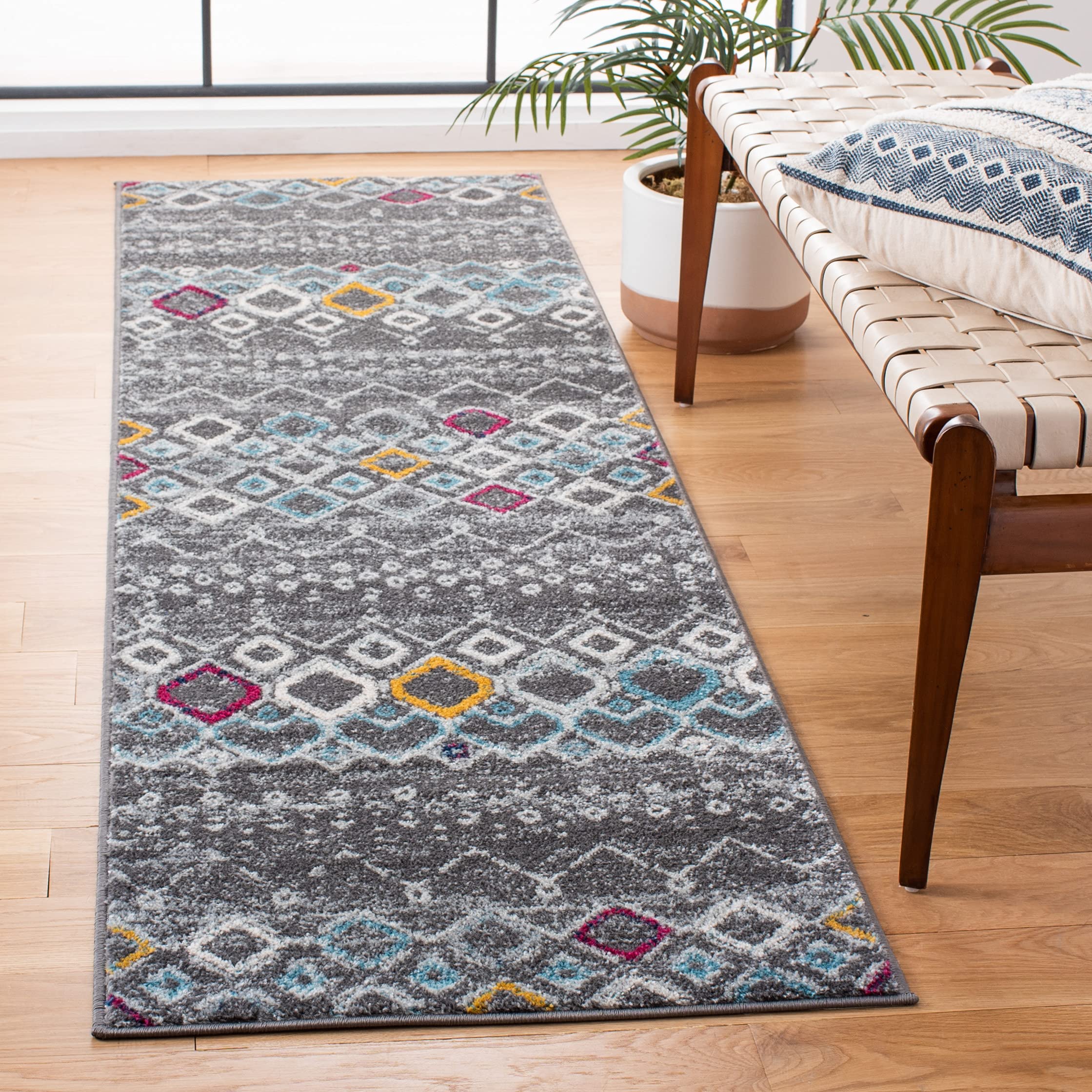SAFAVIEH Amsterdam Collection Runner Rug - 23 x 10, Dark Grey & Ivory, Moroccan Boho Design, Non-Shedding & Easy Care, Ideal f