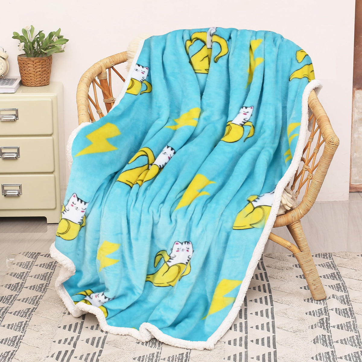 Catalonia Banana Cat Print Sherpa Fleece Throw Blanket, Soft Mink Plush Couch Blanket, Fuzzy Fluffy Comfy Warm Throws, Comfort C