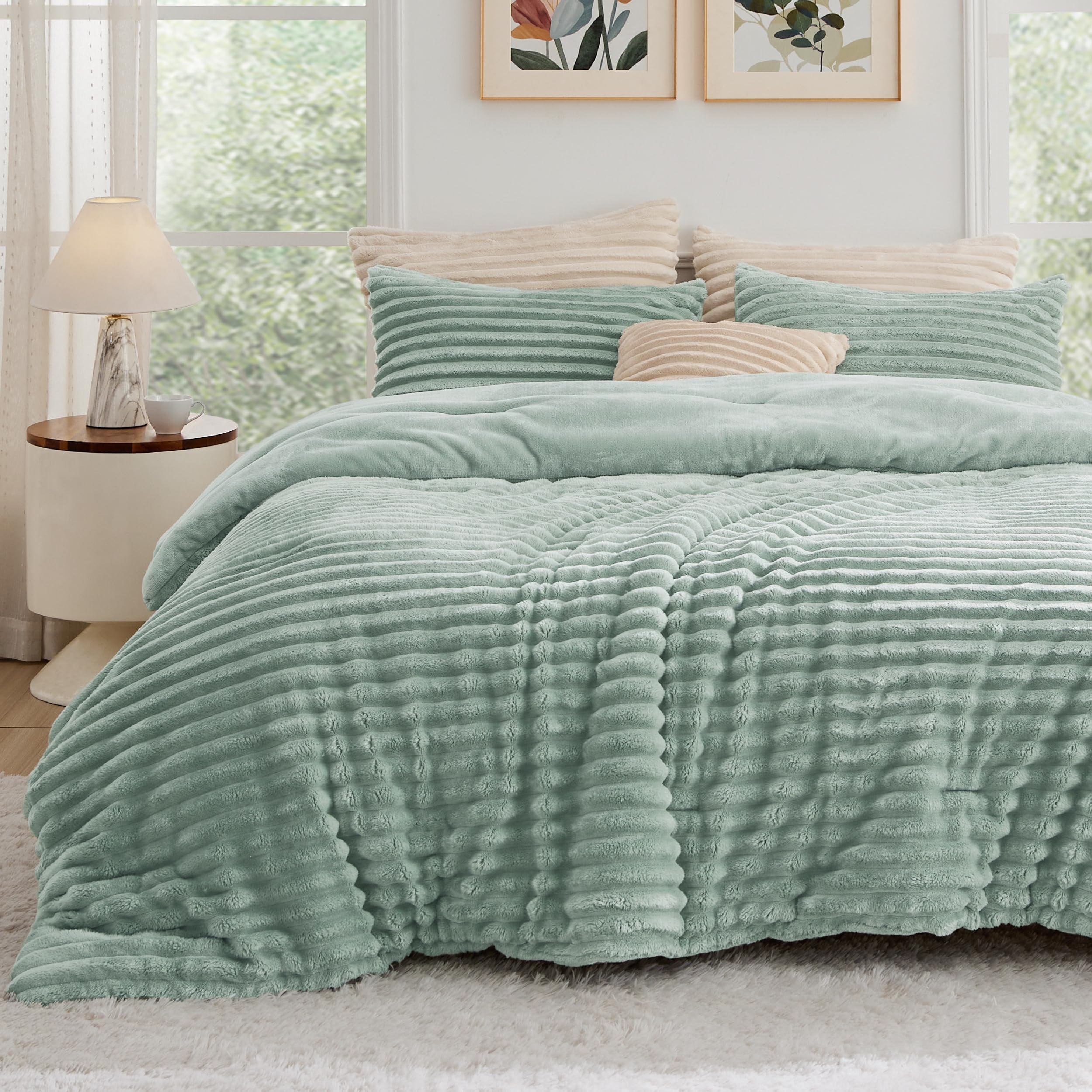 Bedsure Fluffy Comforter Set King Size - Super Soft Faux Fur Bed Set Sage Green, Winter Warm Plush Fleece Bedding, 3 Pieces, 1 Shaggy Fuzzy King Comforter With 2 Pillowcases