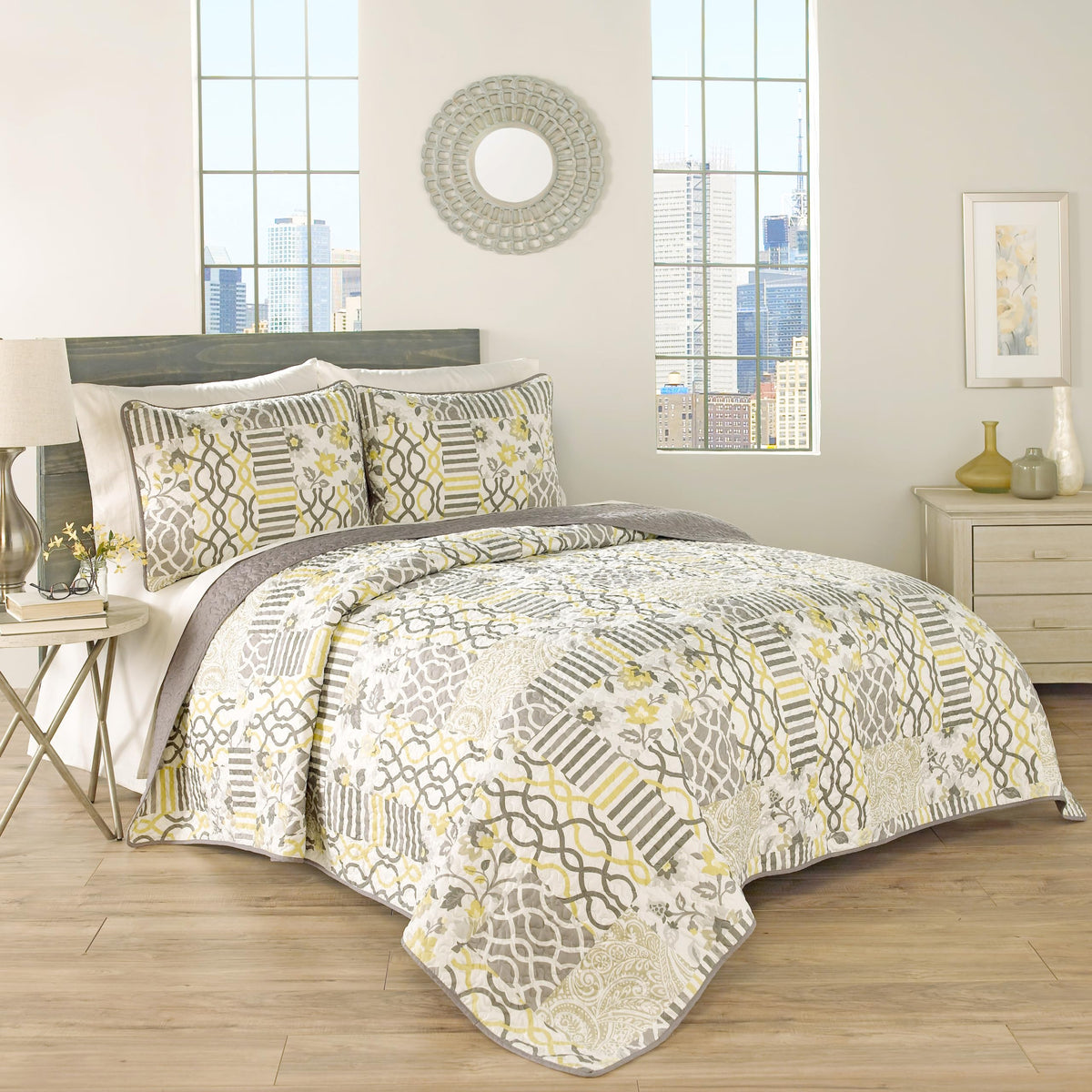 Waverly Traditions Set In Spring 3 Piece Quilted Pattern Bedding Set, Queen Bed Set With 2 Pillow Shams And Quilt, All Season An