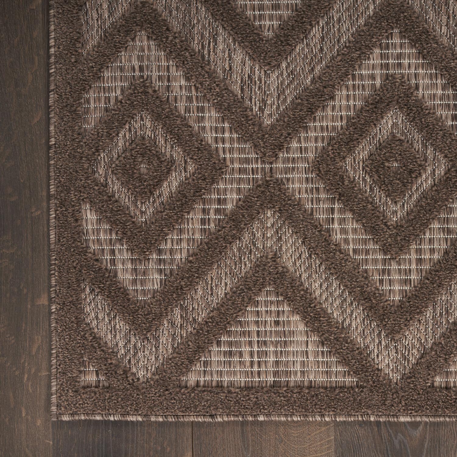 Nourison Versatile Indoor/Outdoor Brown 4' X 6' Area Rug, Easy Cleaning, Non Shedding, Bed Room, Living Room, Dining Room, Backyard, Deck, Patio (4X6)