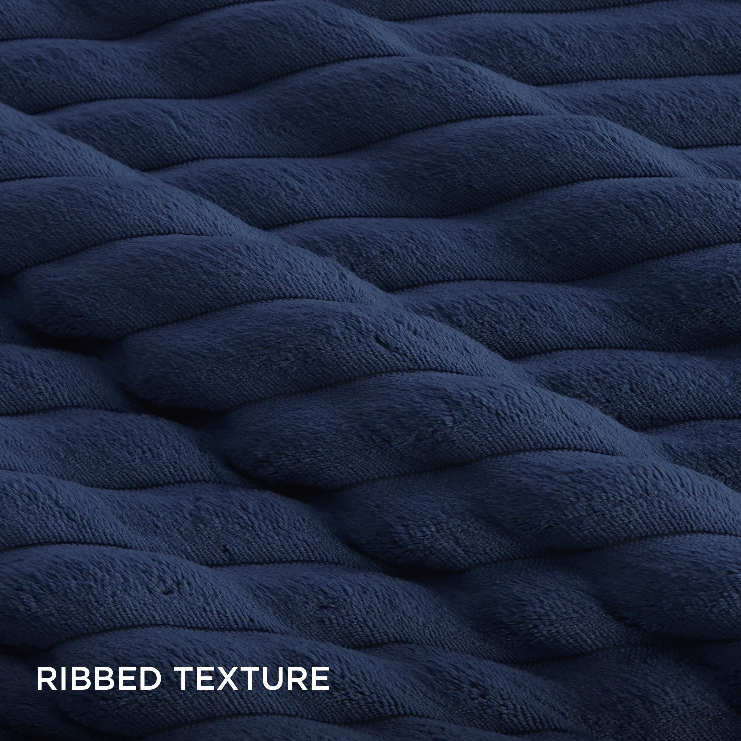 Bedsure Fluffy Comforter Set King - Super Soft Faux Fur Comforter King Size Navy, Winter Warm Fleece Bedding Set, Plush Fuzzy Be