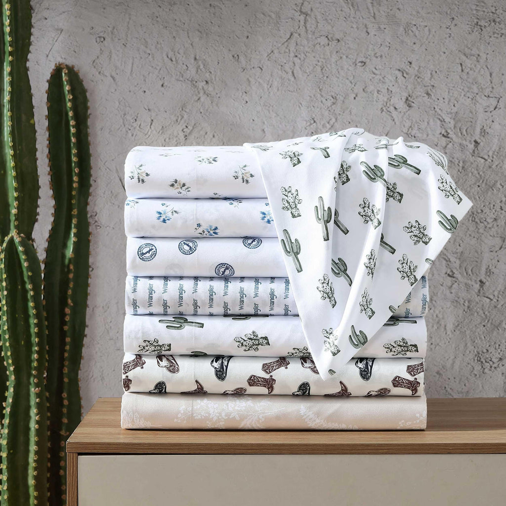 Wrangler - Sheet Set, Breathable & Wrinkle Resistant Bedding, Includes Matching Sham & Pillowcases, Yellowstone Inspired, Casual Luxurious Bedding Set (Foliage Beige, Full)