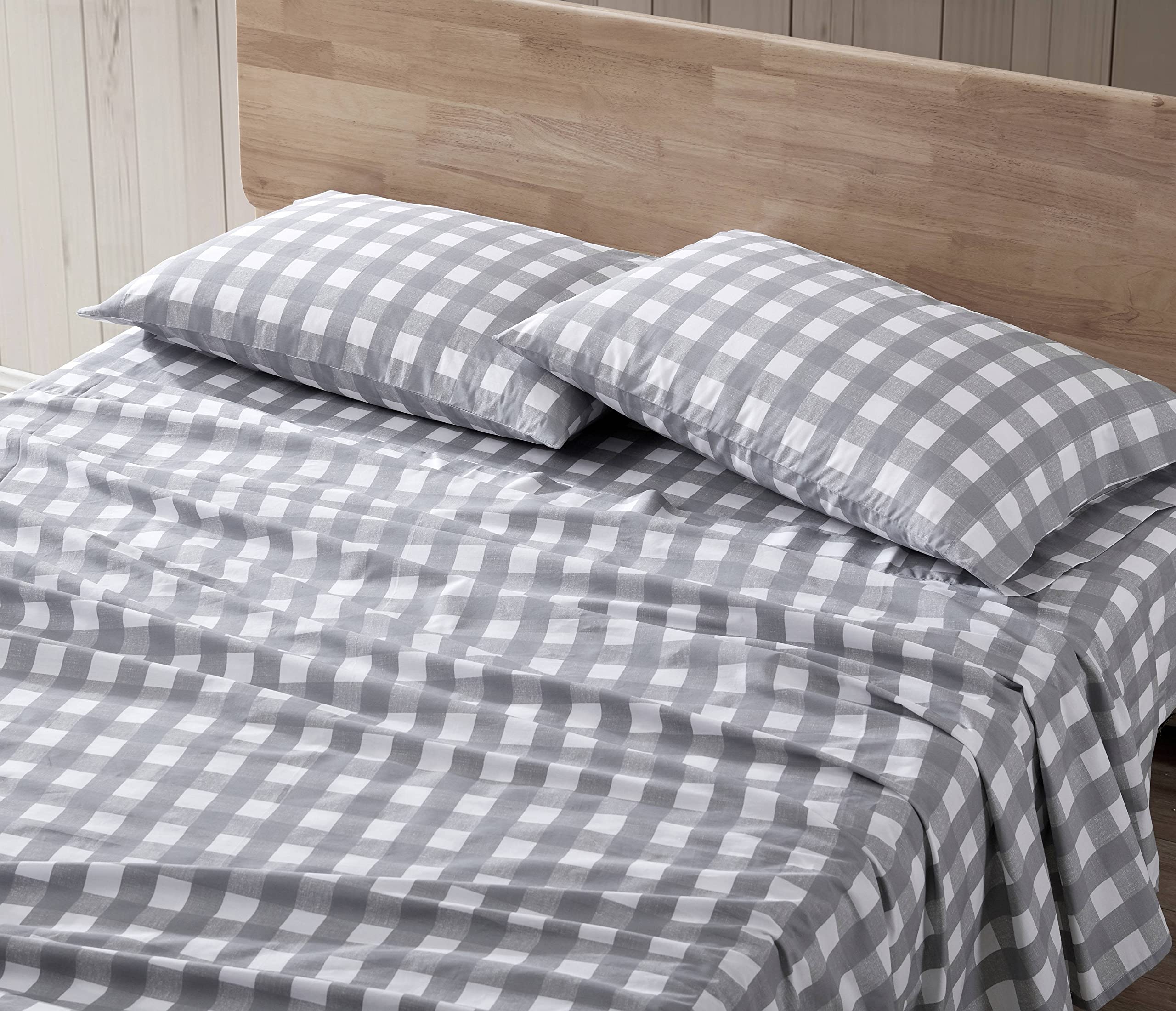 Eddie Bauer Home Sheets Cotton Percale Bedding Set, Crisp & Cool, Stylish Home Decor, Queen, Lakehouse Plaid Grey/White