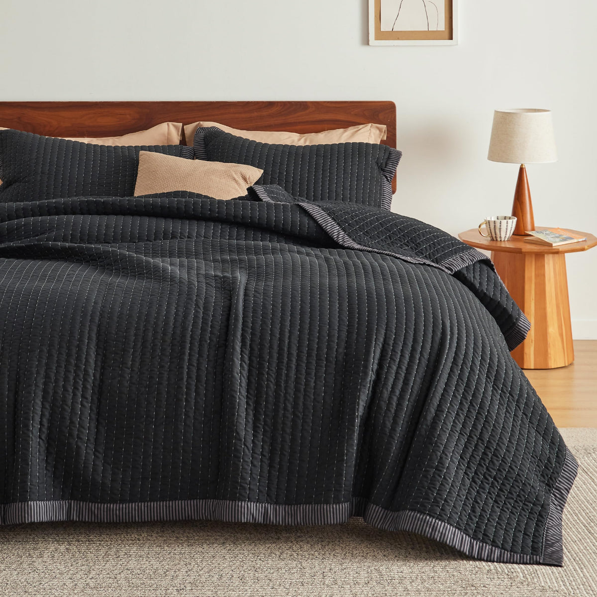 Bedsure Black Bedspread Coverlet King Size - Lightweight Soft Quilt Bedding Set For All Seasons, Corduroy Pattern Quilt Set, 3 P