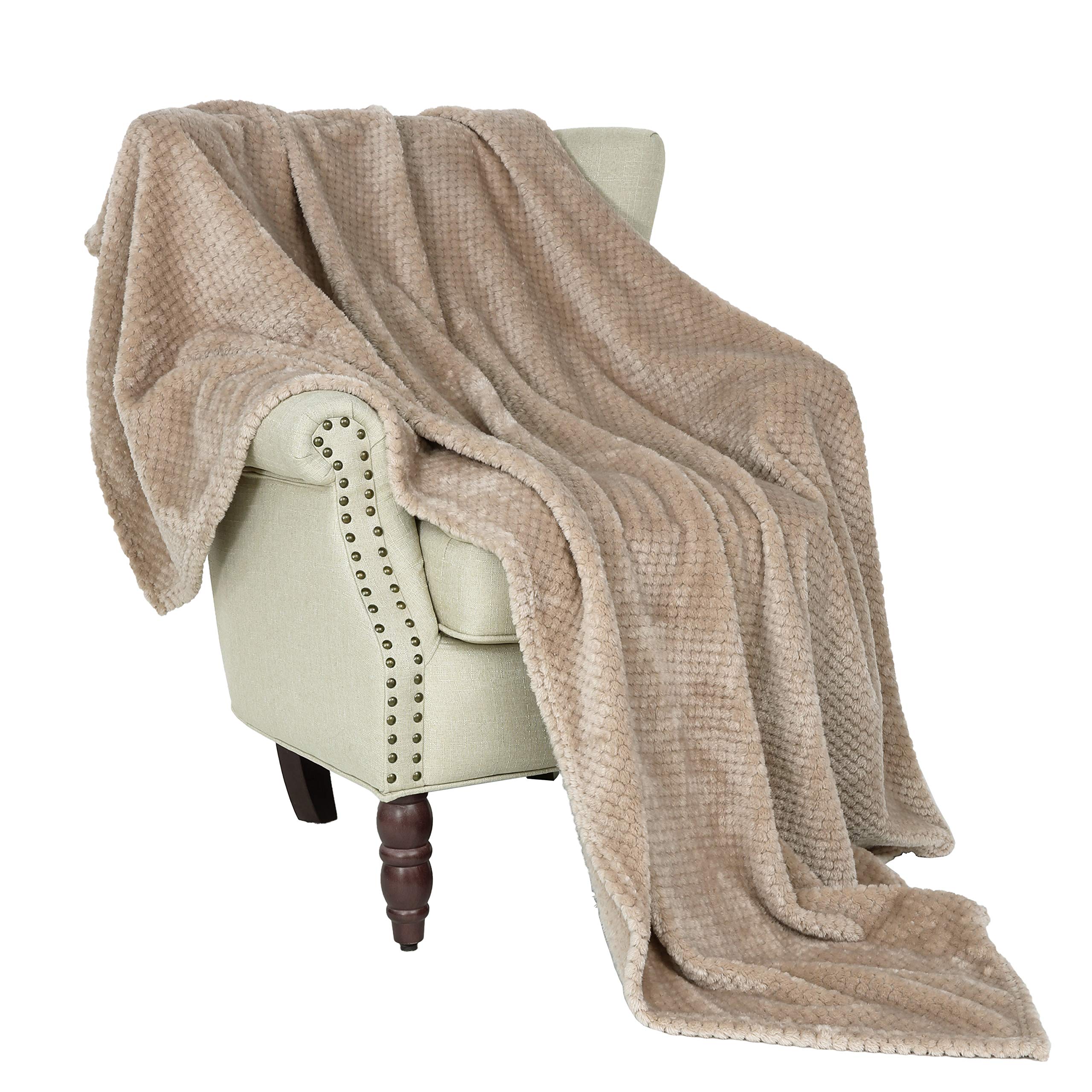 Exclusivo Mezcla Waffle Textured Extra Large Fleece Blanket, Super Soft And Warm Throw Blanket For Couch, Sofa And Bed (Camel, 5