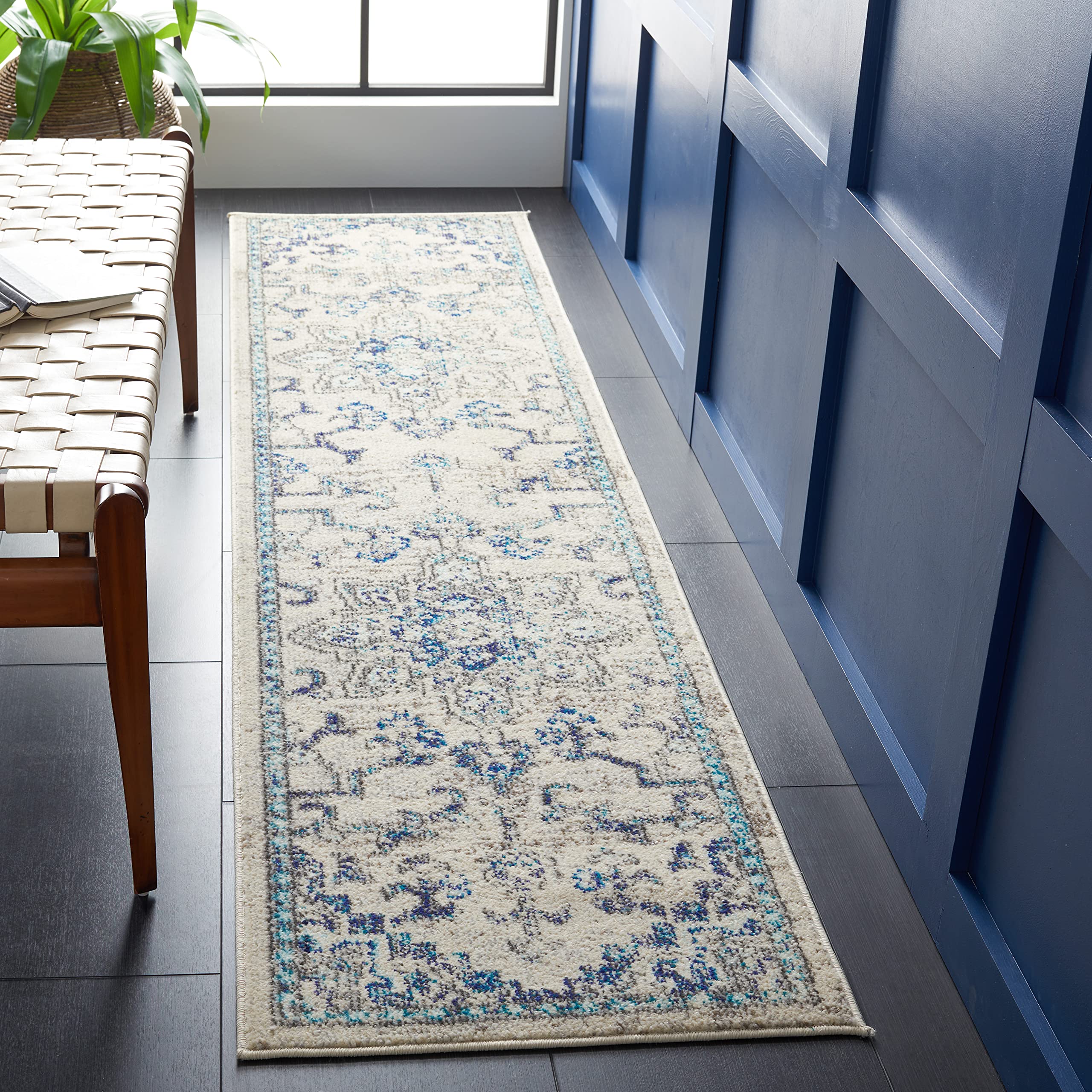 Safavieh Madison Collection 22 x 22 IvoryGrey MAD473C Boho Chic Medallion Distressed Non-Shedding Entryway Foyer Living Room K