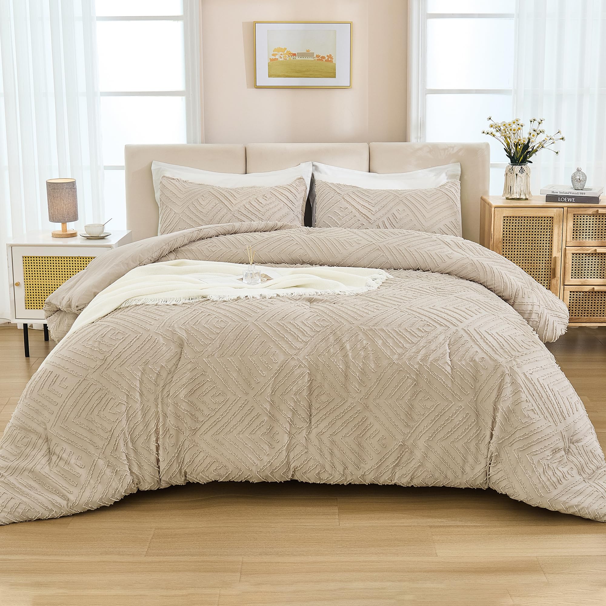 Andency Khaki Queen Comforter Set, 3 Pieces Lightweight Fluffy Boho Bedding Comforter Set, Tufted Farmhouse Shabby Chic Bed Set