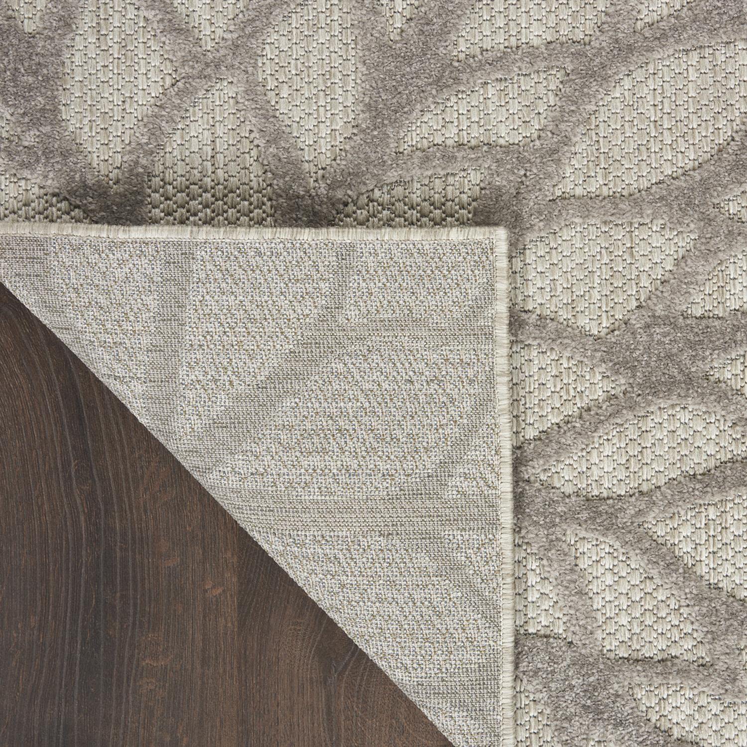 Nourison Aloha Indoor/Outdoor Floral Silver Grey 3'6' X 5'6' Area Rug, (4' X 6')