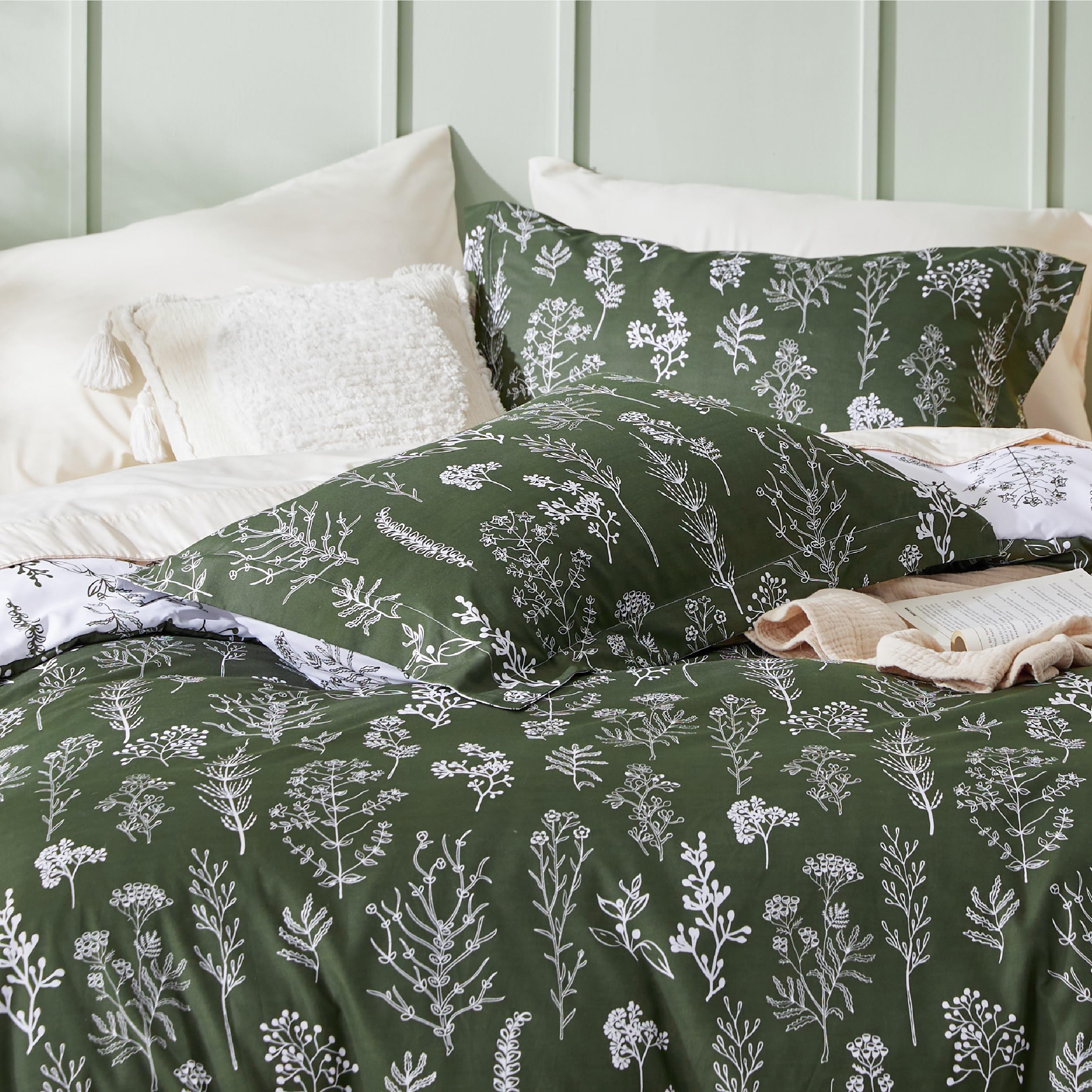 Bedsure Duvet Cover Queen Size - Reversible Dark Green Queen Duvet Cover Set With Zipper Closure, 3 Pieces Floral Patterned Bedding Set With 8 Corner Ties And 2 Pillow Shams