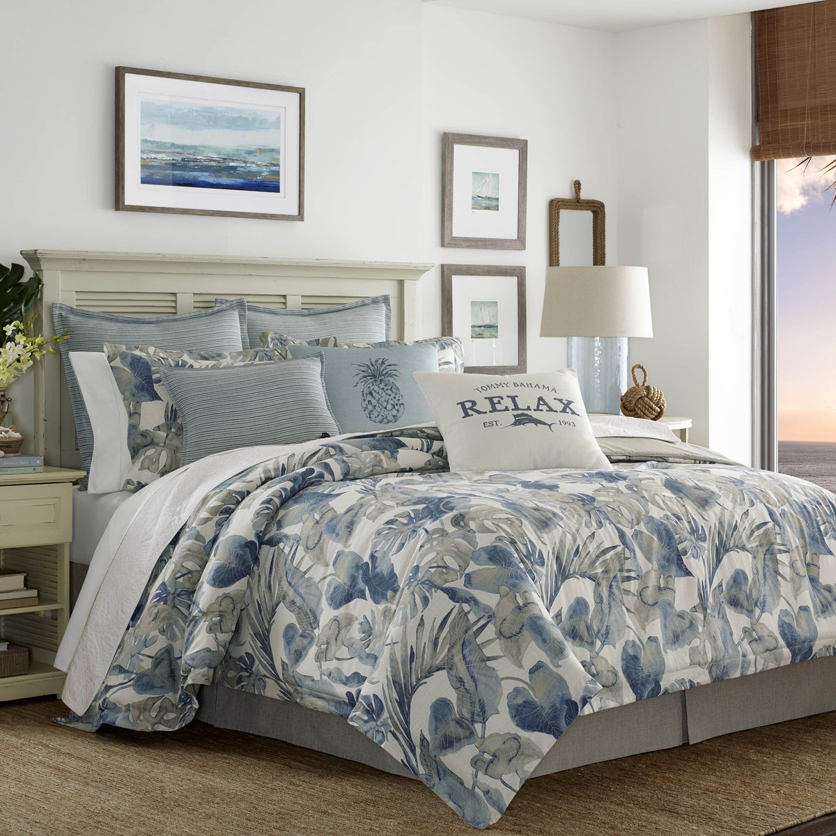 Tommy Bahama - Queen Duvet Cover Set, Soft Cotton Bedding With Matching Shams, Tropical Home Decor With Solid Reverse (Raw Coast