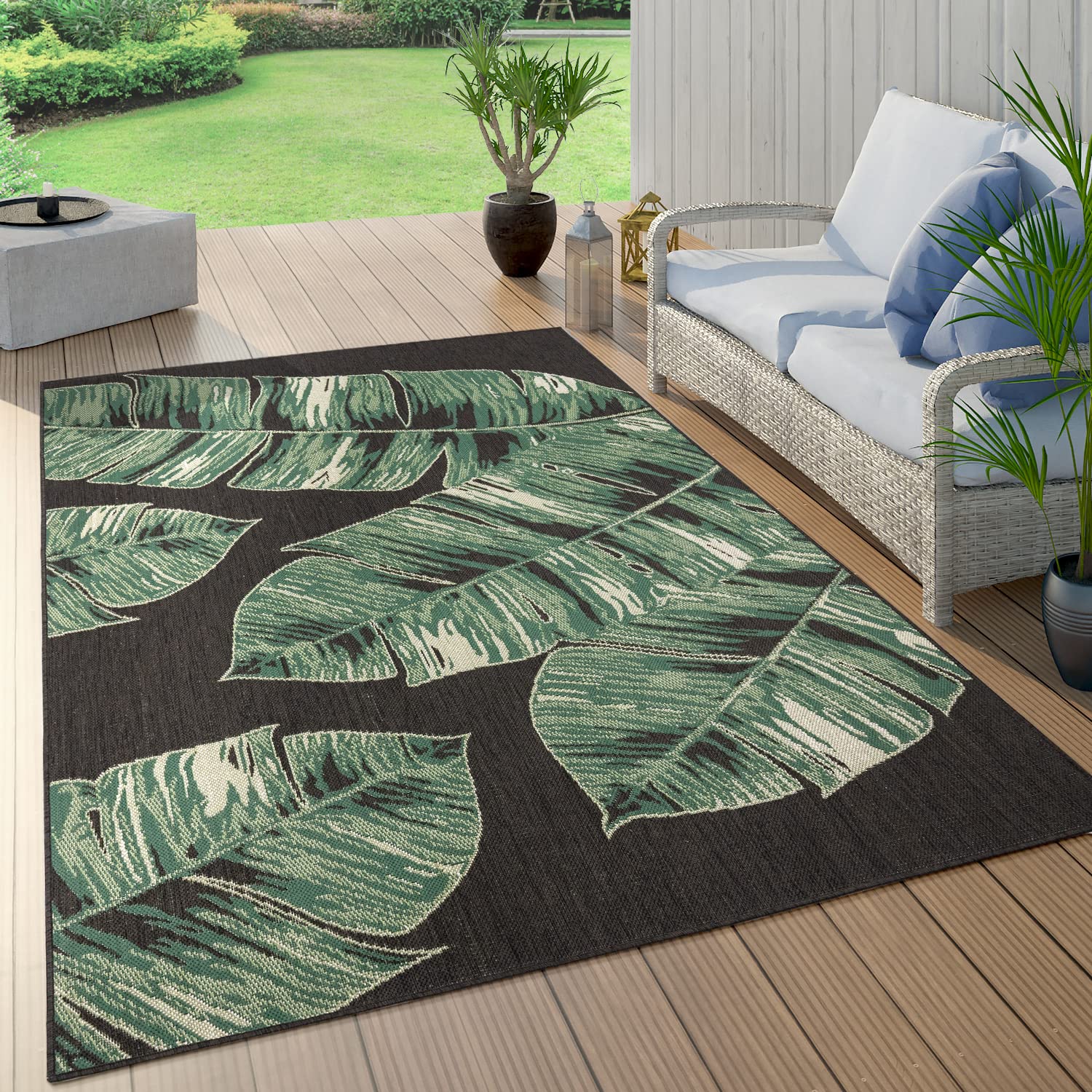 Tropical Outdoor Rug Jungle Leaves Design For Patio In Black Green, Size: 2'8' X 4'11'