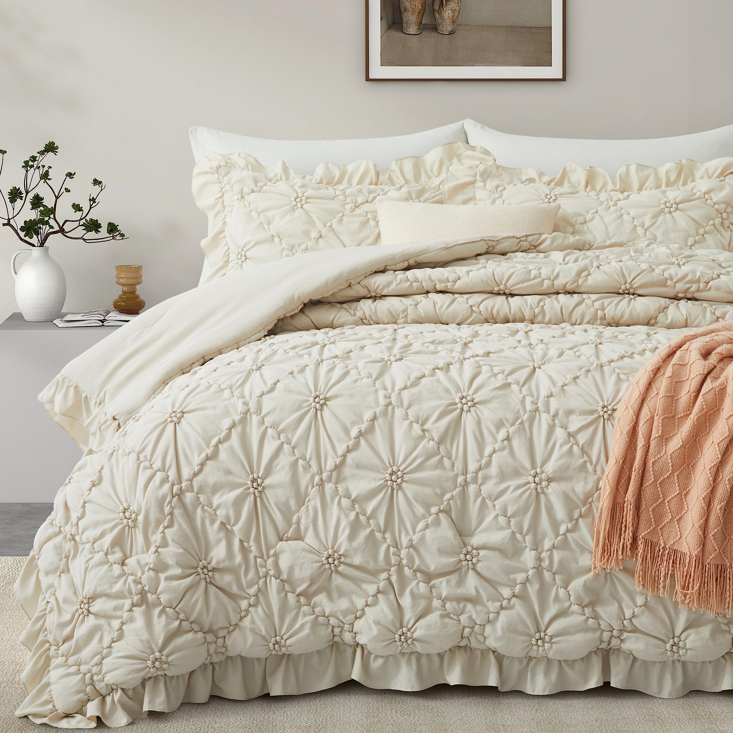 Bedazzled Queen Size Comforter Sets, Beige Bedding Comforter Set, 3 Pieces Pinch Pleat Bedding Sets With Comforter And Pillowcas