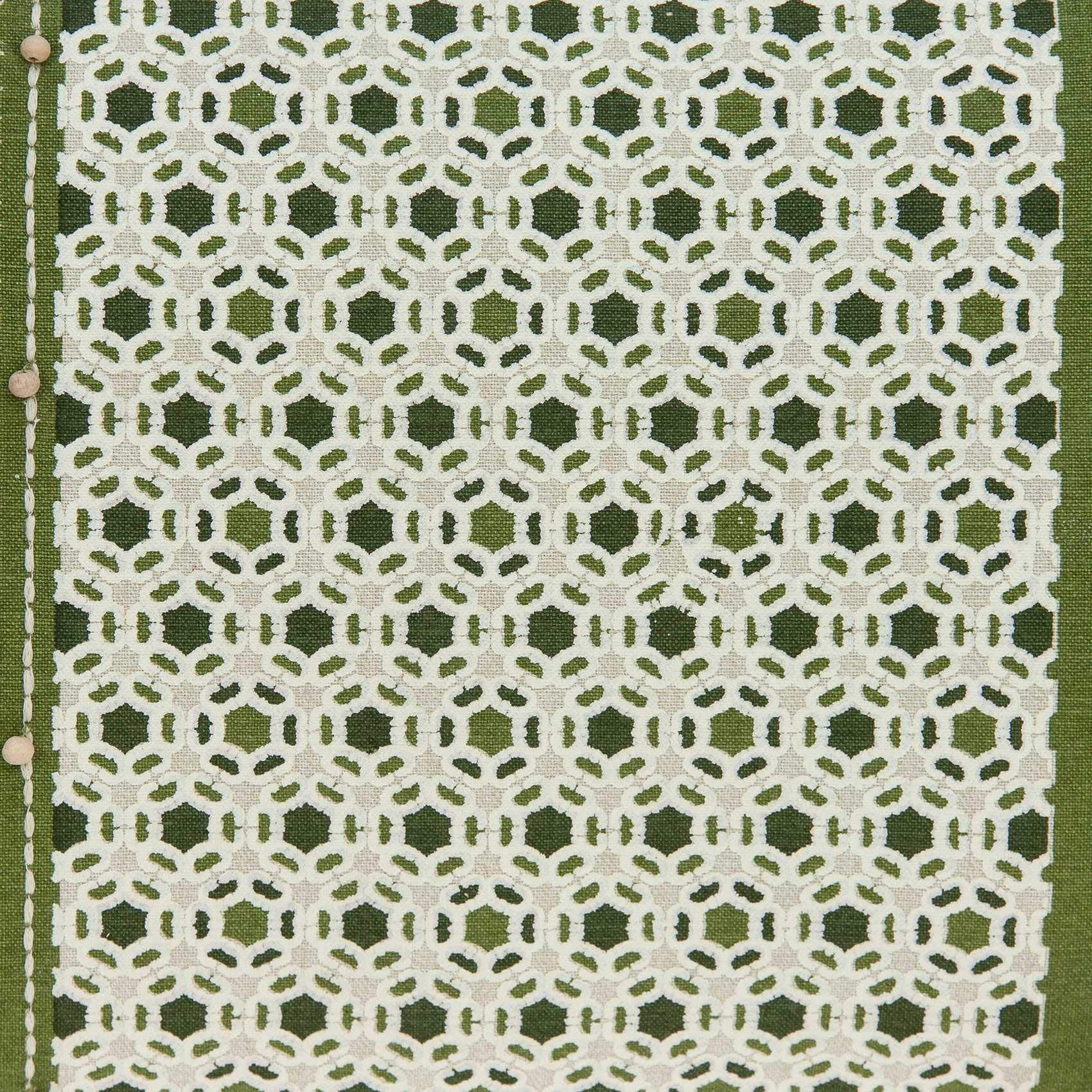 HomeRoots 100% Cotton Parkland Collection Omini Tropical Green Pillow Cover