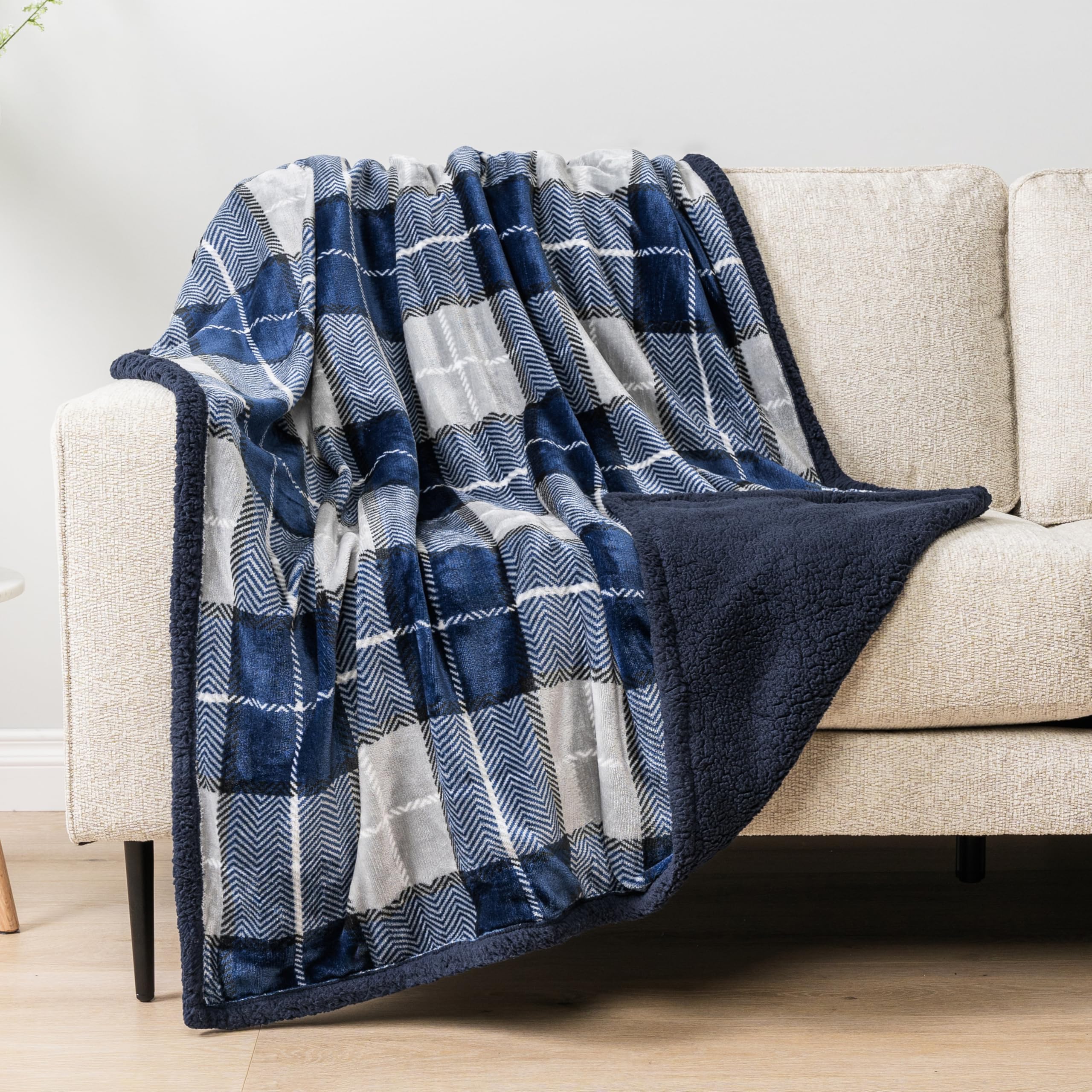 Pavilia Blue Navy Plaid Sherpa Throw Blanket For Couch, Plush Flannel Fleece Blanket And Throws, Soft Fuzzy Cabin Blanket For So