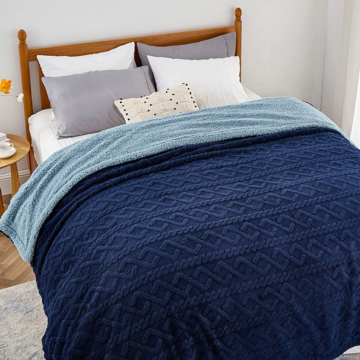 Bedsure Sherpa Queen Size Blanket For Bed - Fuzzy Soft Cozy Blanket Queen Size, Fleece Thick Warm Blanket For Winter, Navy Blue,