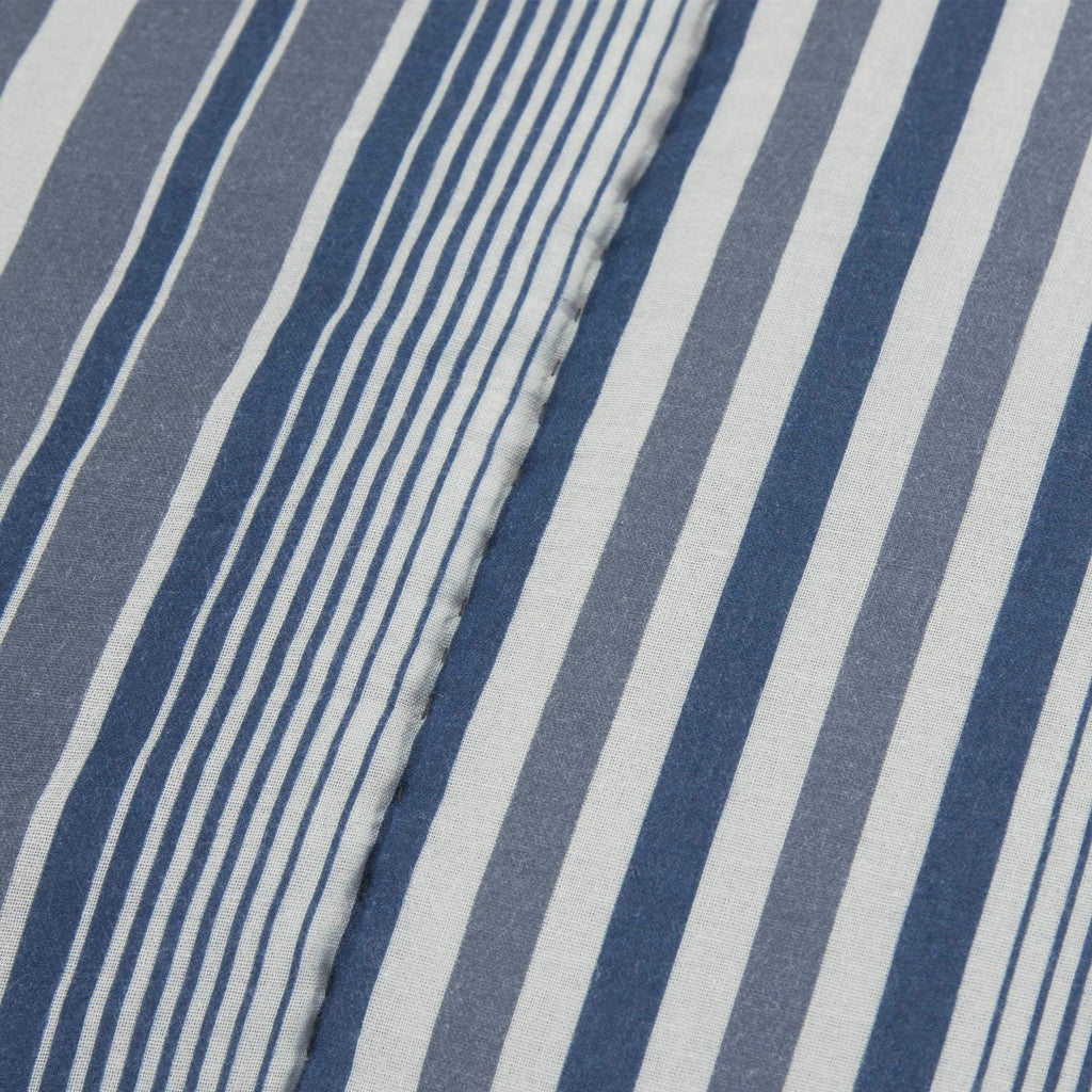 Rizzy Home | BQ4779 | 106"x92" Quilt