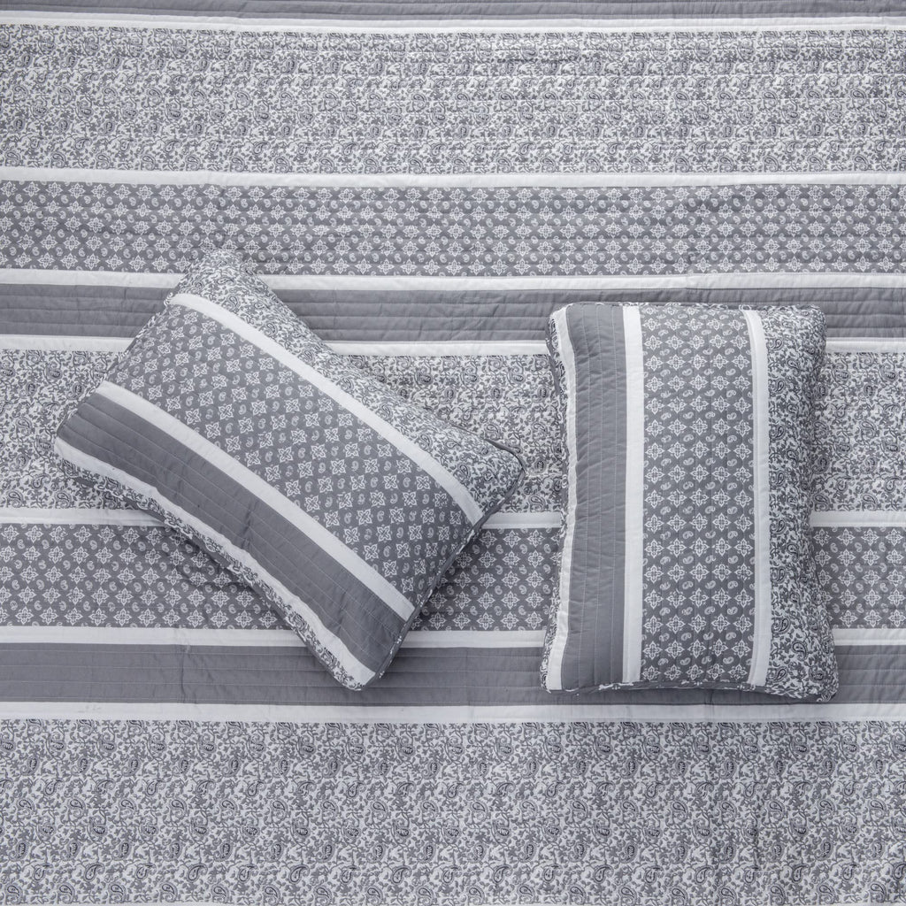 Great Bay Home 3-Piece Reversible Grey Full/Queen Quilt Comforter With 2 Shams | Lightweight, All-Season, Cozy, Modern Bedspread