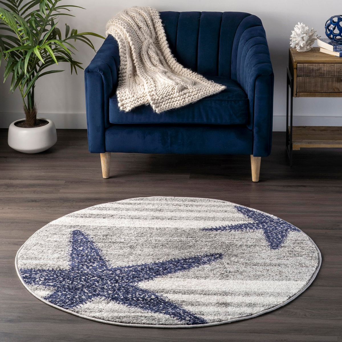 nuLOOM Thomas Paul Starfish and Striped Area Rug, 4' Round, Grey
