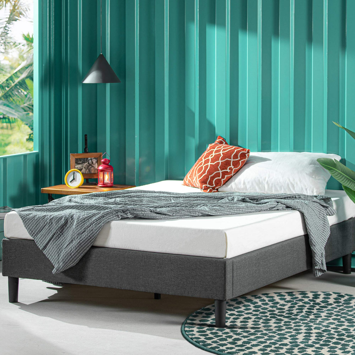 ZINUS Curtis Upholstered Platform Bed Frame, Mattress Foundation, Wood Slat Support, No Box Spring Needed, Easy Assembly, King, 