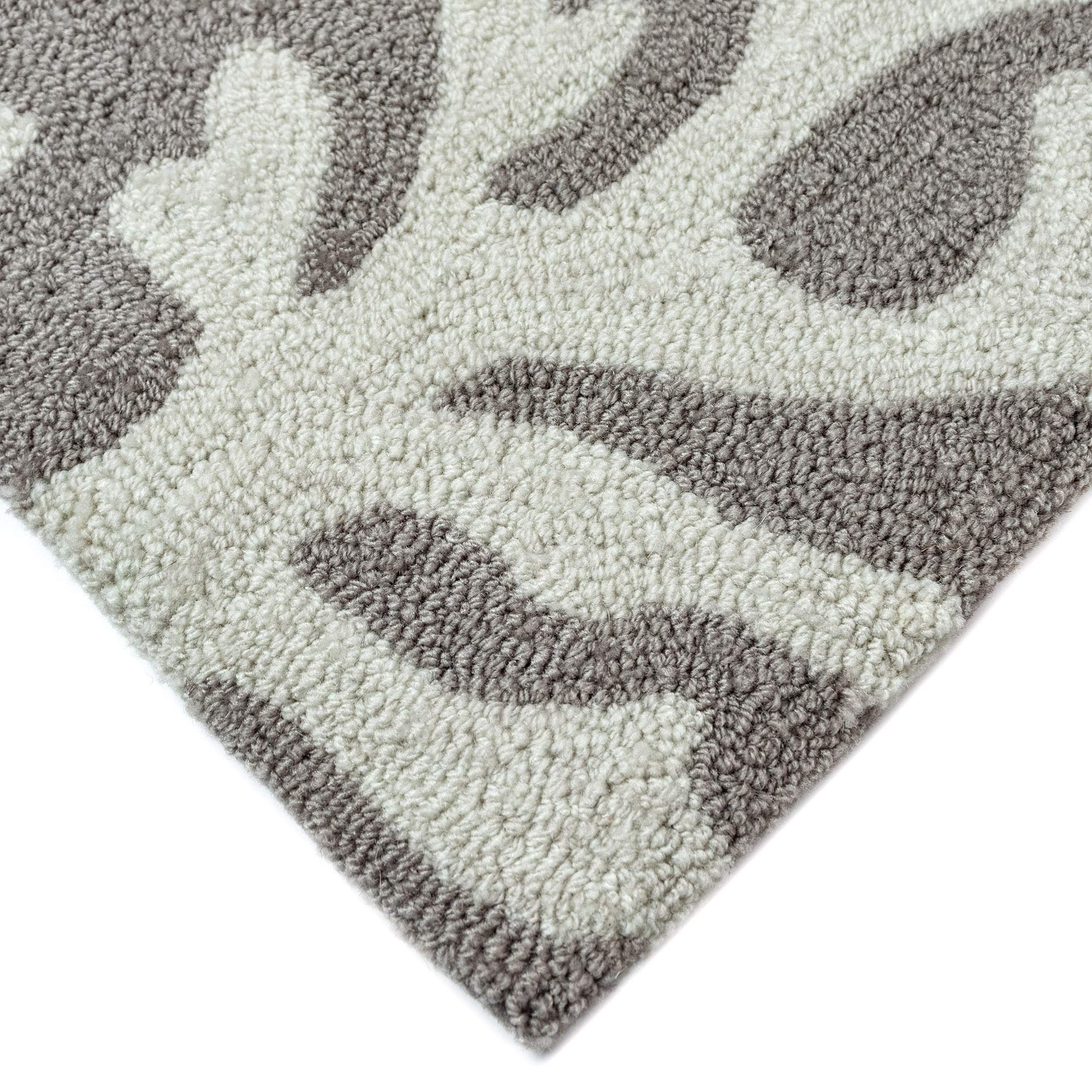 Liora Manne Capri Indoor/Outdoor Handmade Synthetic Blend Durable Area Rug - Traditional Border Coastal Beach Accent (Coral Border Silver) (8' Round)