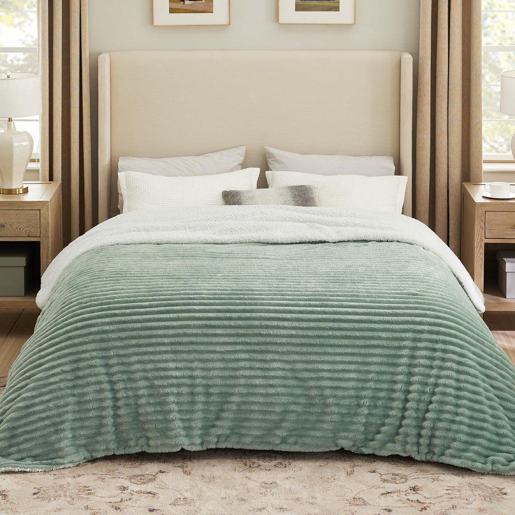 Bedsure Sherpa Blanket Queen Size For Bed - Super Soft Cozy Plush Fleece Thick Warm Blanket For Winter, Sage Green, 90X90 Inches