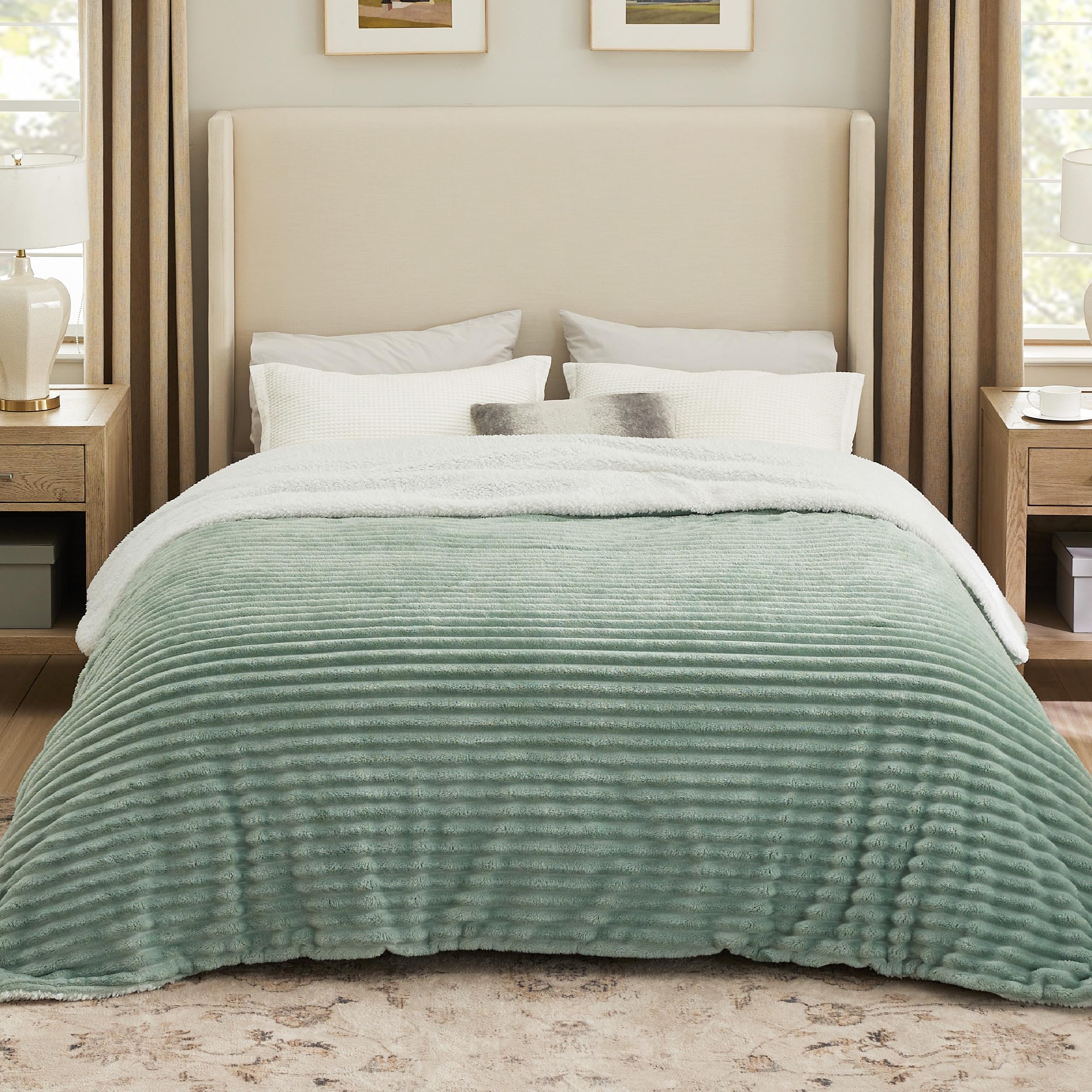 Bedsure Sherpa Blanket Queen Size For Bed - Super Soft Cozy Plush Fleece Thick Warm Blanket For Winter, Sage Green, 90X90 Inches