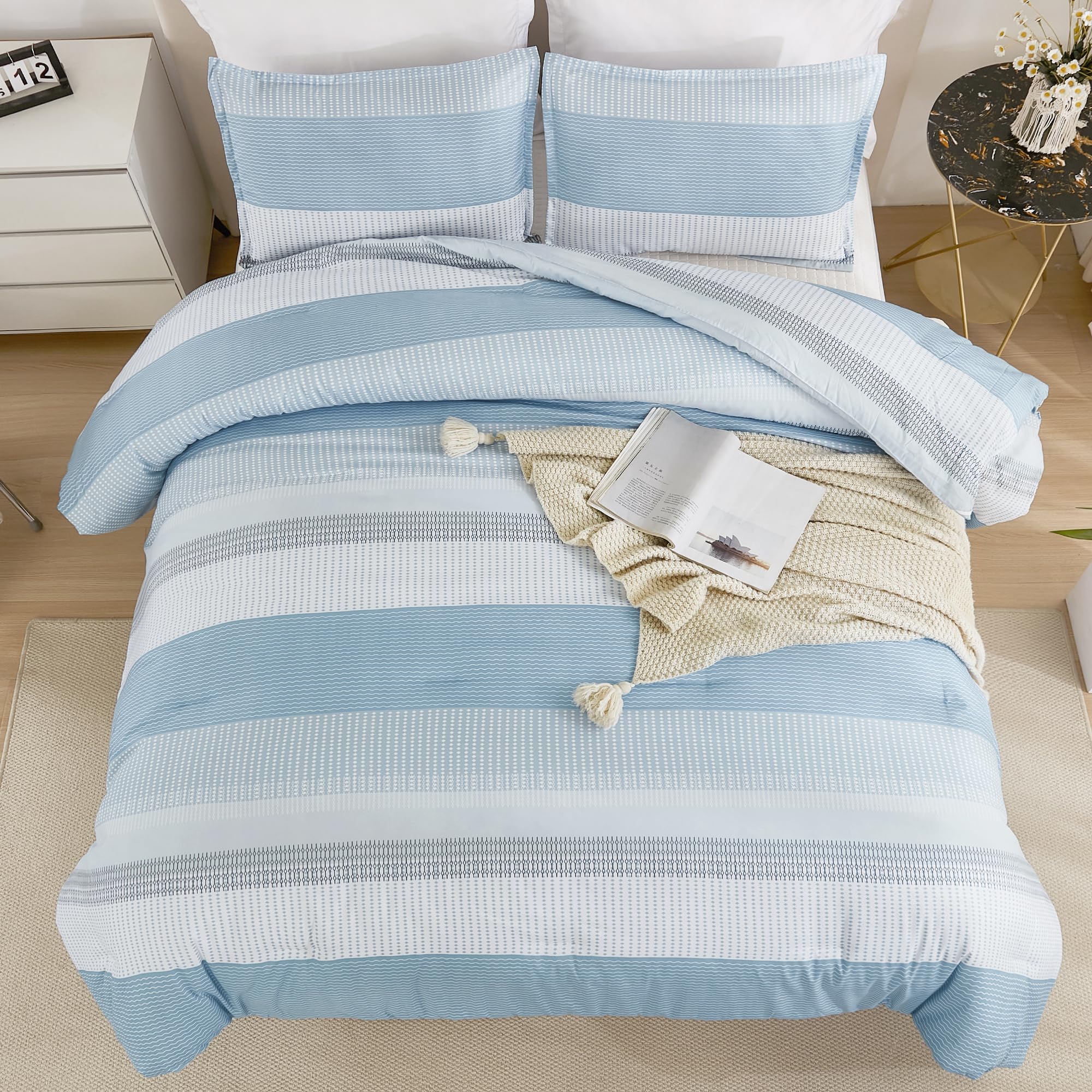 Litanika Light Blue Comforter Twin/Twin Xl Size Set, 2 Pieces Bedding Set, Single Blue White Colorblock Striped Bed Set (66X90In