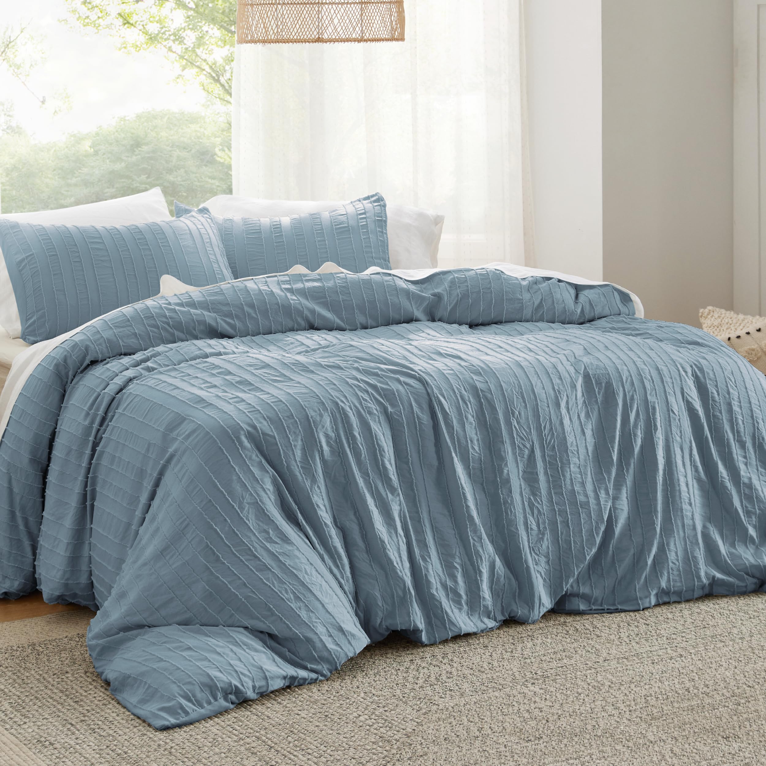 Bedsure Striped Tufted Duvet Cover King Size - Shabby Chic Duvet Cover, 3Pcs All-Season Boho Bedding For All Seasons, Includes 1 King Duvet Cover & 2 Pillowcases (Mineral Blue, King, 104'X90')