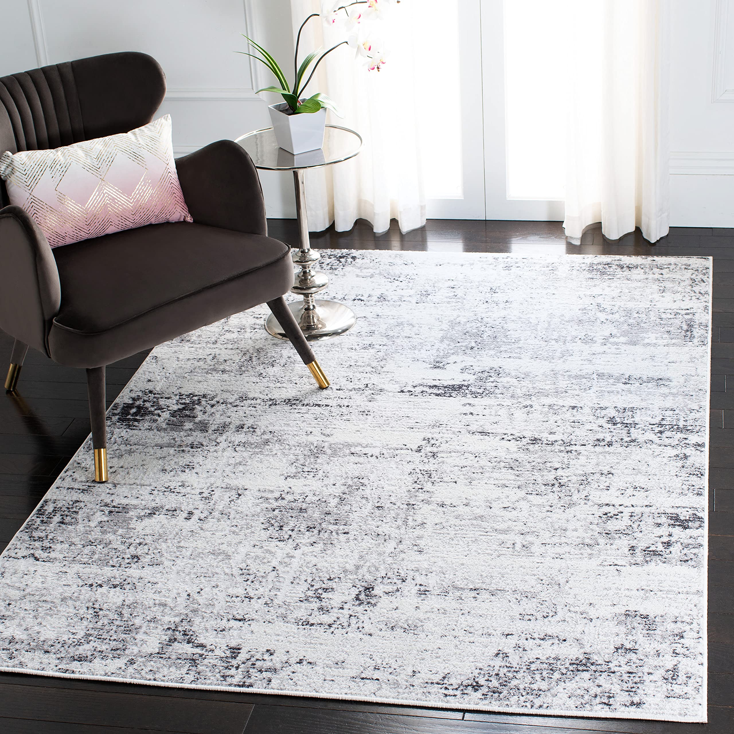 SAFAVIEH Amelia Collection Accent Rug - 3 x 5, Ivory & Grey, Modern Abstract Design, Non-Shedding & Easy Care, Ideal for High 