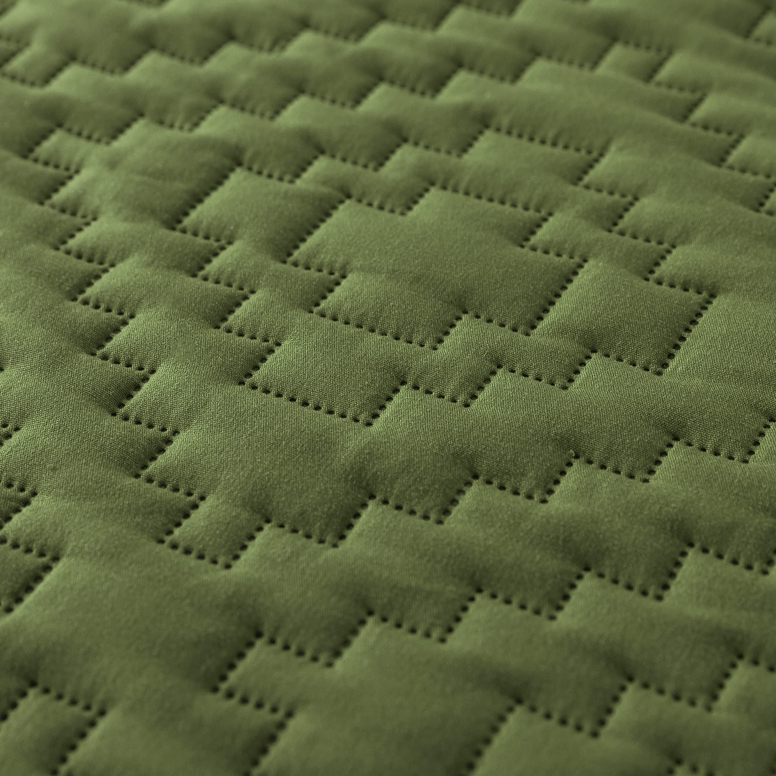 Olive Green Queen Size Quilt Bedding Sets With Pillow Shams, Boho Dark Sage Lightweight Soft Bedspread Coverlet, Quilted Blanket